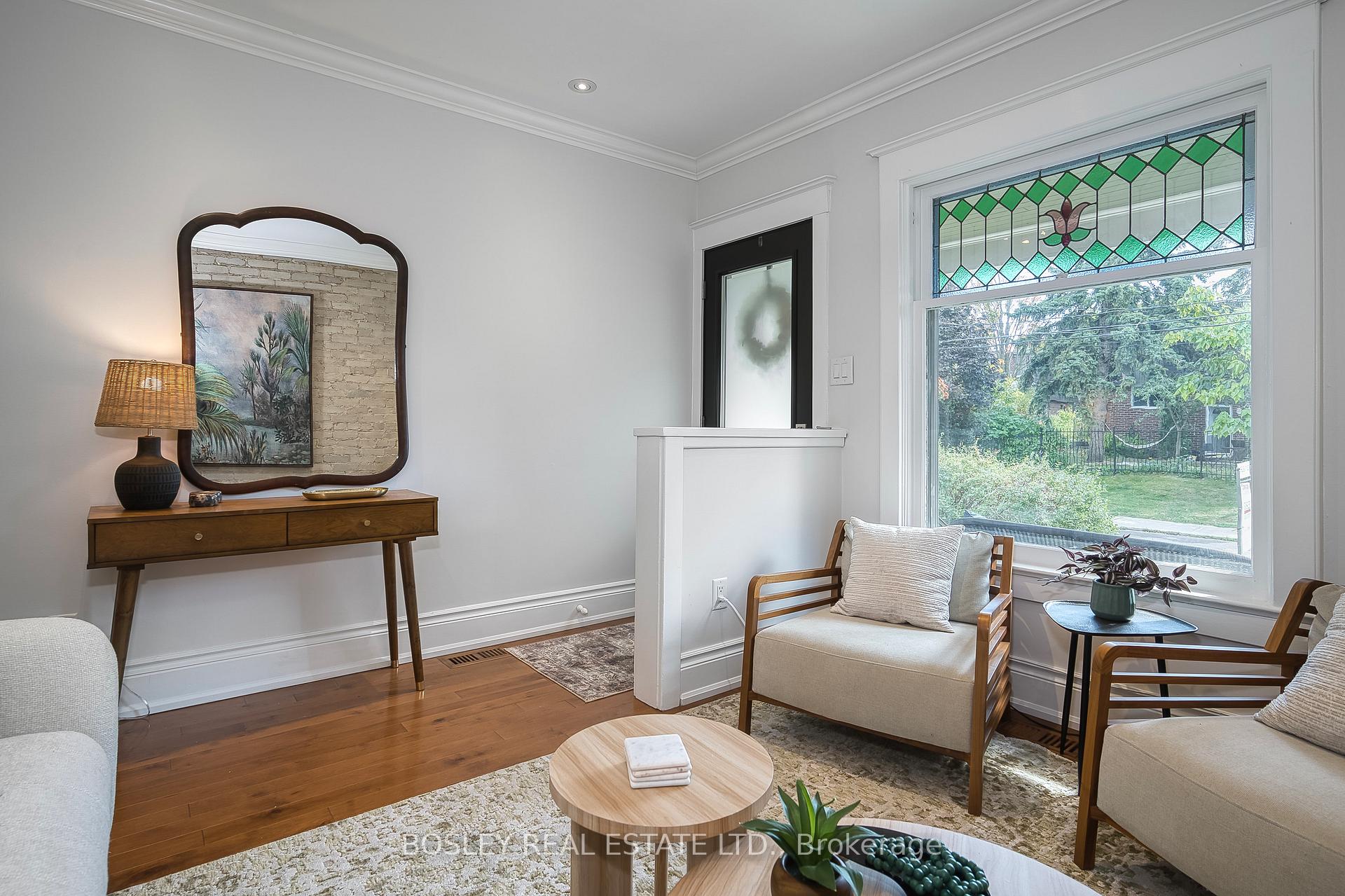 Photo 11 of 38 Balfour Avenue, Toronto, Crescent Town — HOMEH