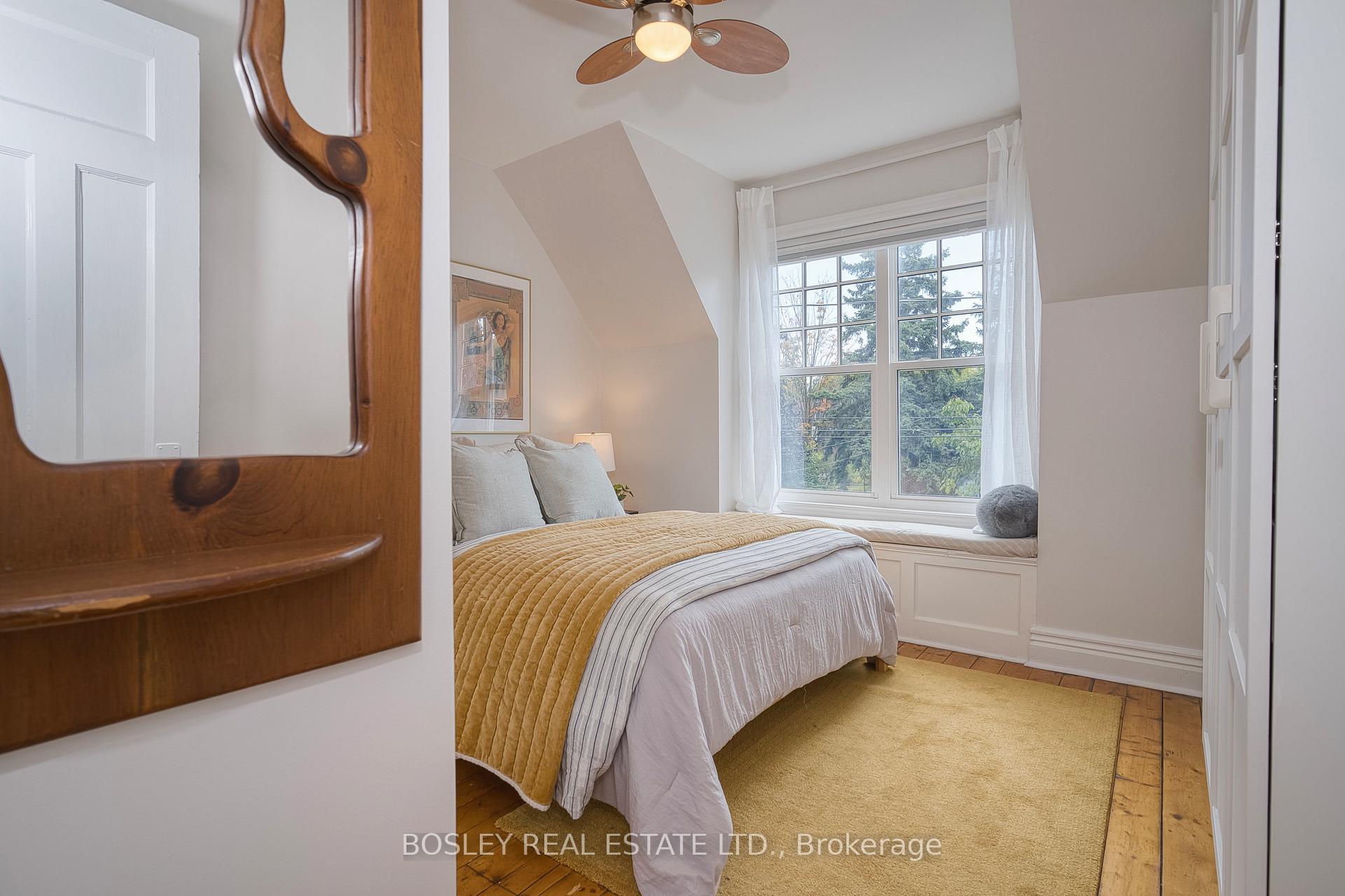 Photo 23 of 38 Balfour Avenue, Toronto, Crescent Town — HOMEH