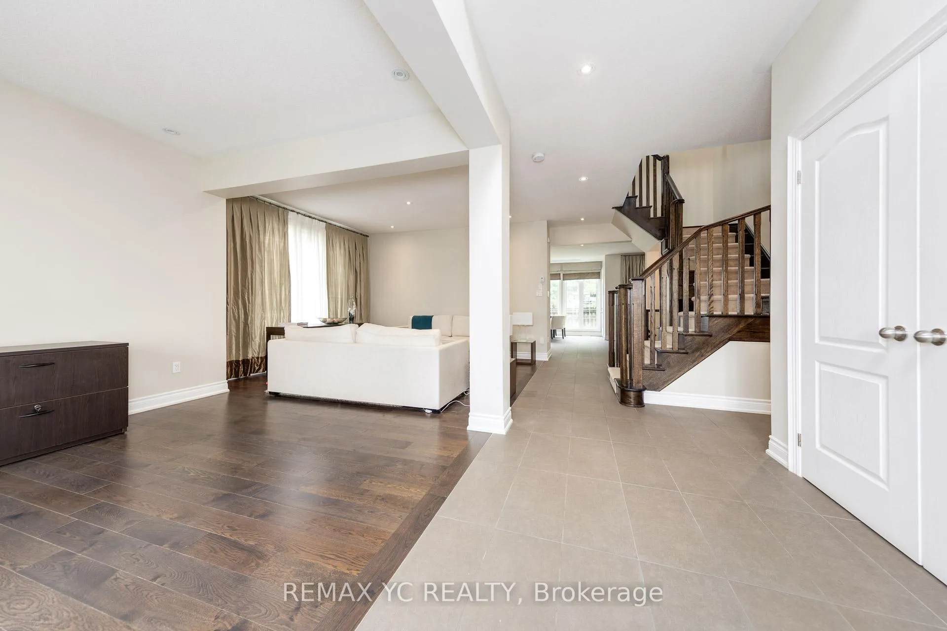Photo 8 of 1 Sunset Way, Thorold, Rolling Meadows — HOMEH