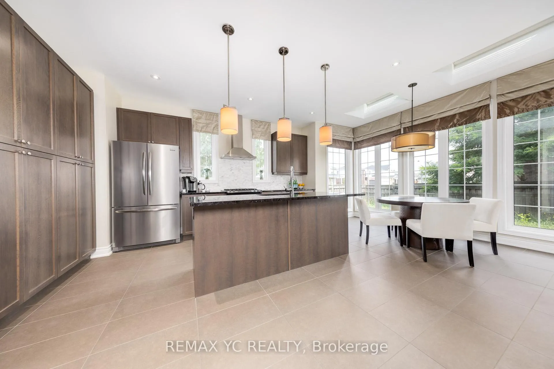 Photo 12 of 1 Sunset Way, Thorold, Rolling Meadows — HOMEH