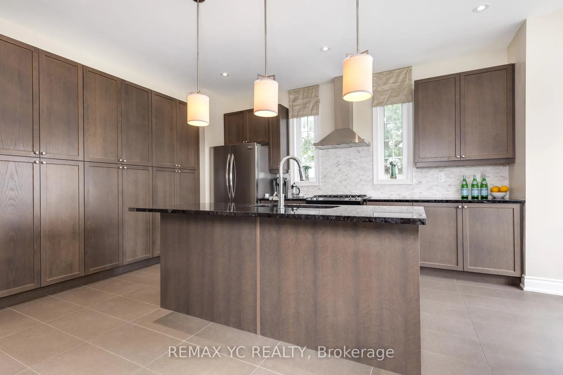 Photo 14 of 1 Sunset Way, Thorold, Rolling Meadows — HOMEH