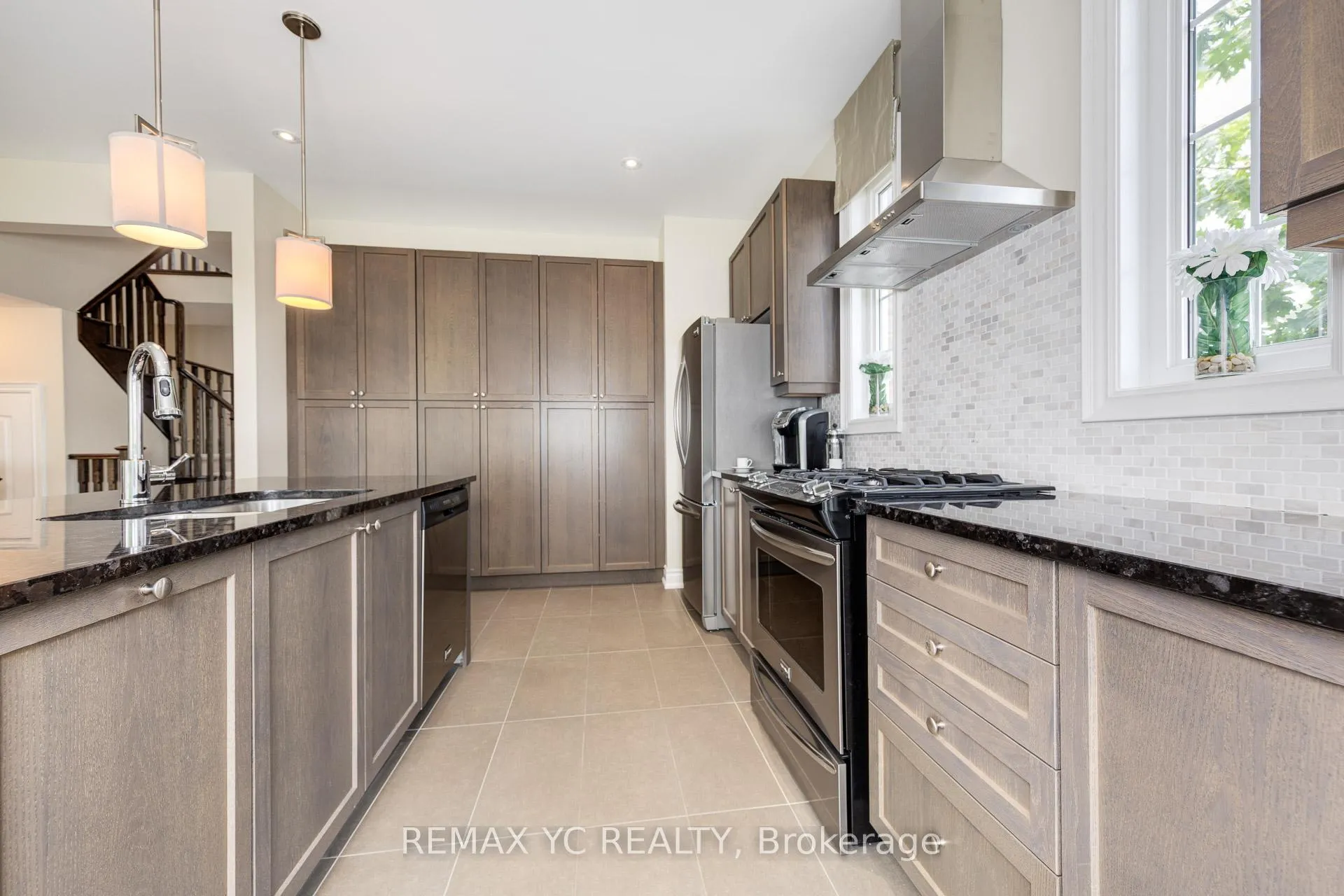 Photo 15 of 1 Sunset Way, Thorold, Rolling Meadows — HOMEH