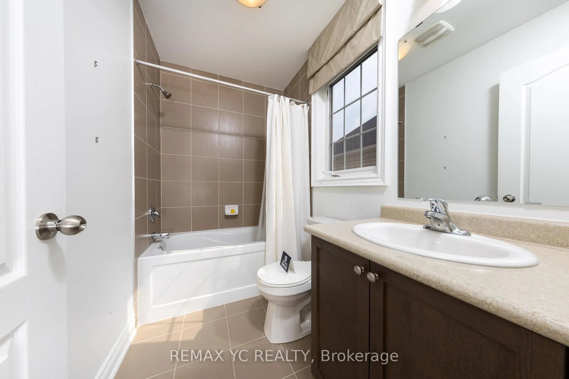 Photo 39 of 1 Sunset Way, Thorold, Rolling Meadows — HOMEH