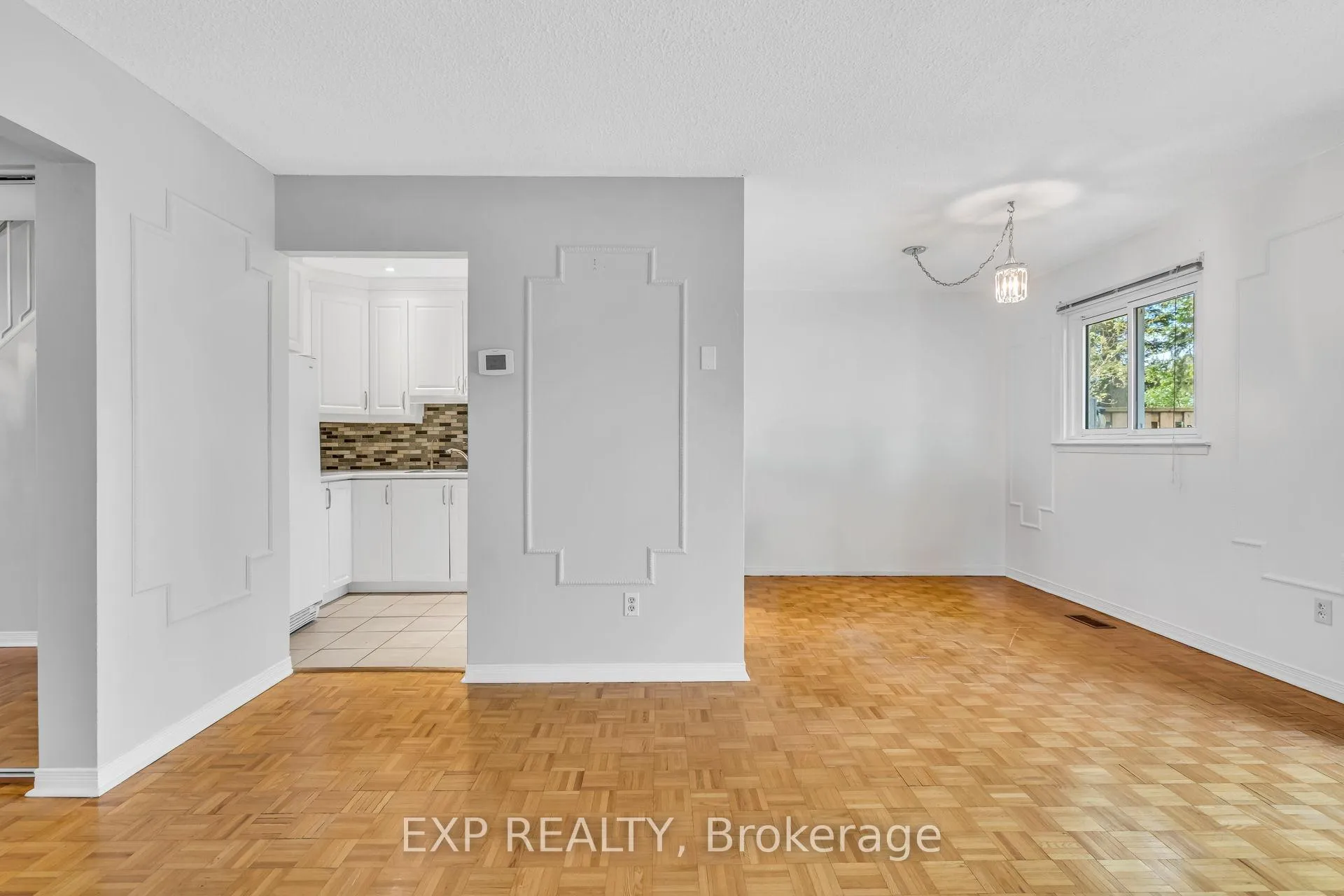 Photo 17 of Unit 325, 22 Niles Way, Markham, Aileen-Willowbrook — HOMEH