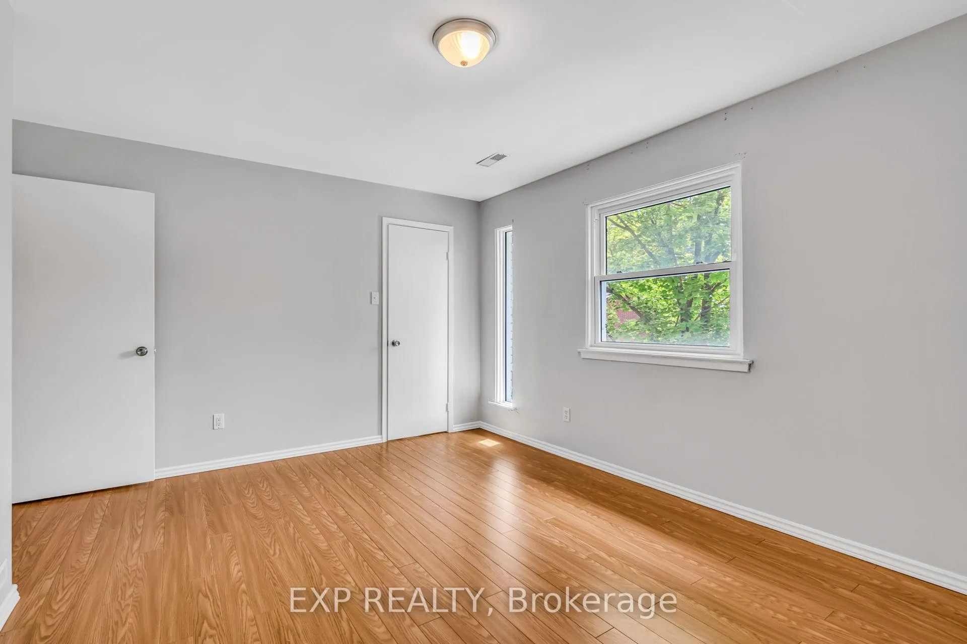 Photo 32 of Unit 325, 22 Niles Way, Markham, Aileen-Willowbrook — HOMEH