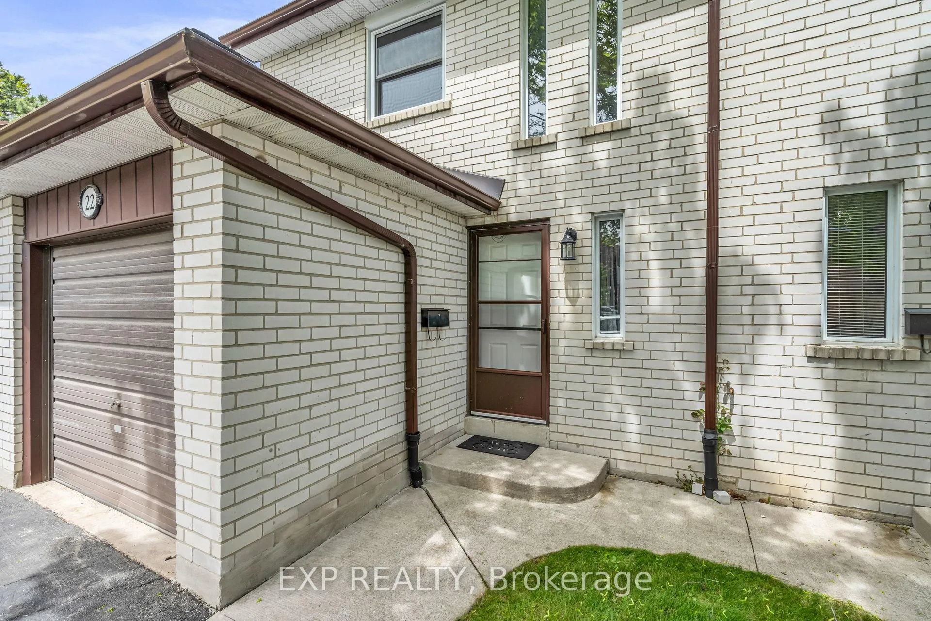 Photo 48 of Unit 325, 22 Niles Way, Markham, Aileen-Willowbrook — HOMEH