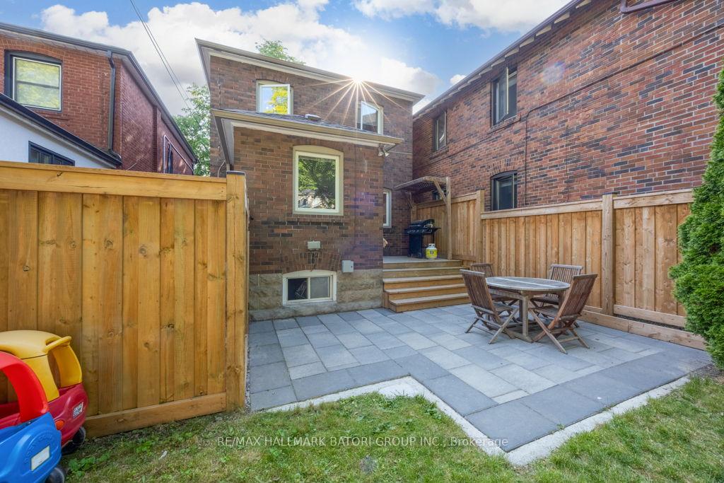 Photo 24 of 79 Shields Avenue, Toronto, Lawrence Park South — HOMEH