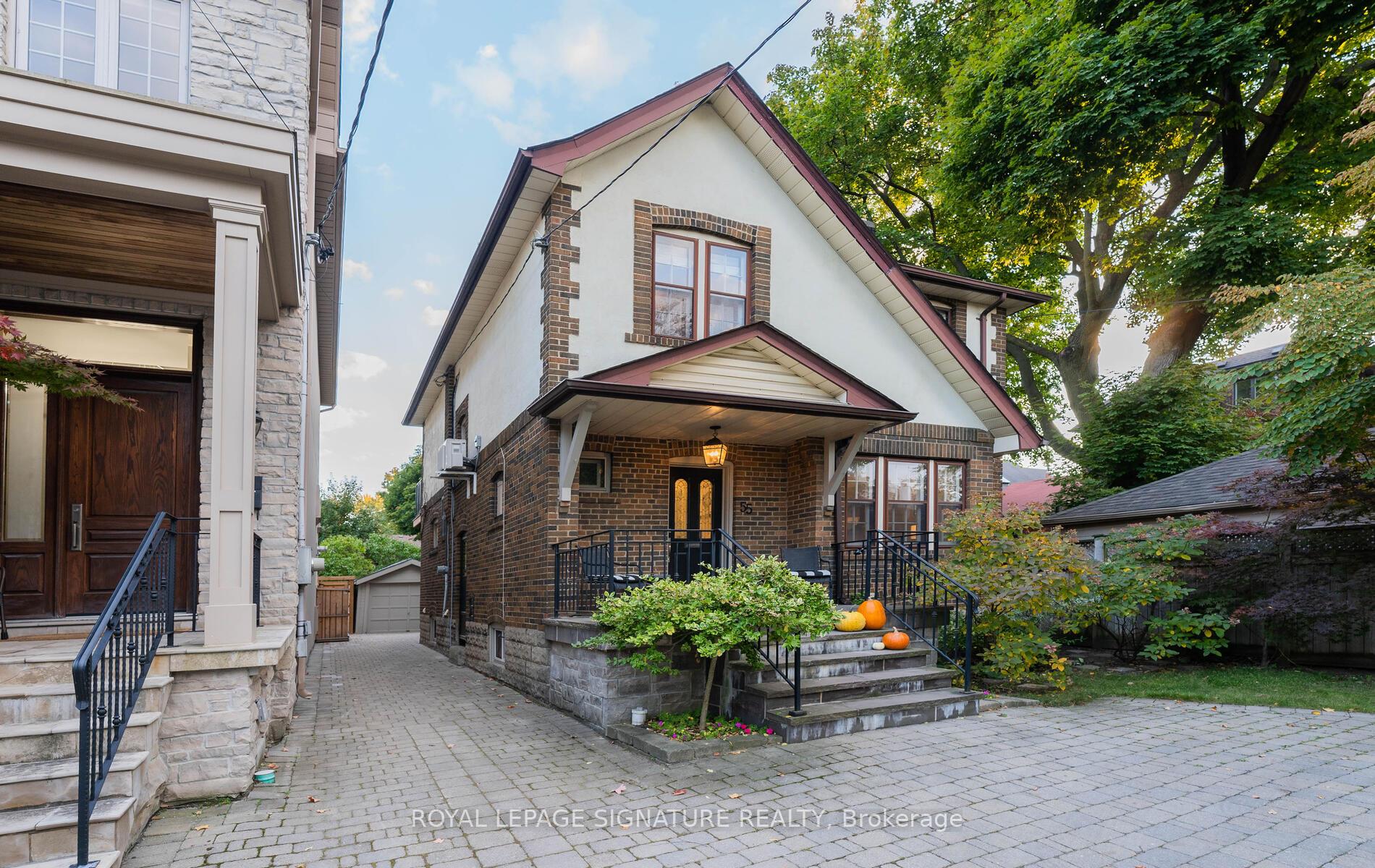 Front of 55 Old Orchard Grove