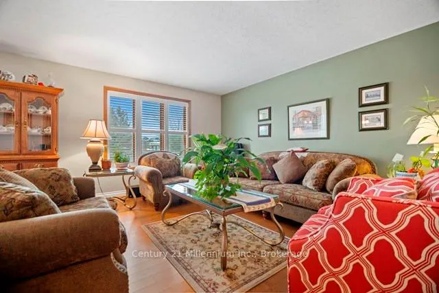 Photo 6 of 898 McPherson Crescent, Kincardine — HOMEH