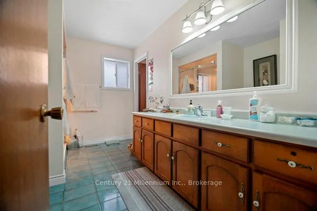 Photo 15 of 898 McPherson Crescent, Kincardine — HOMEH