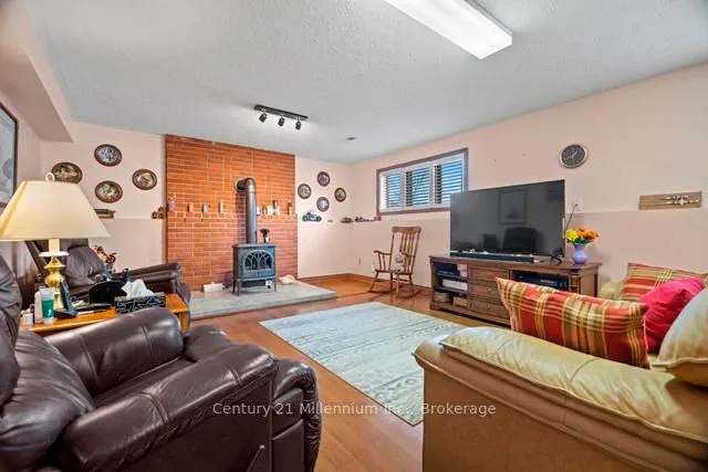 Photo 17 of 898 McPherson Crescent, Kincardine — HOMEH