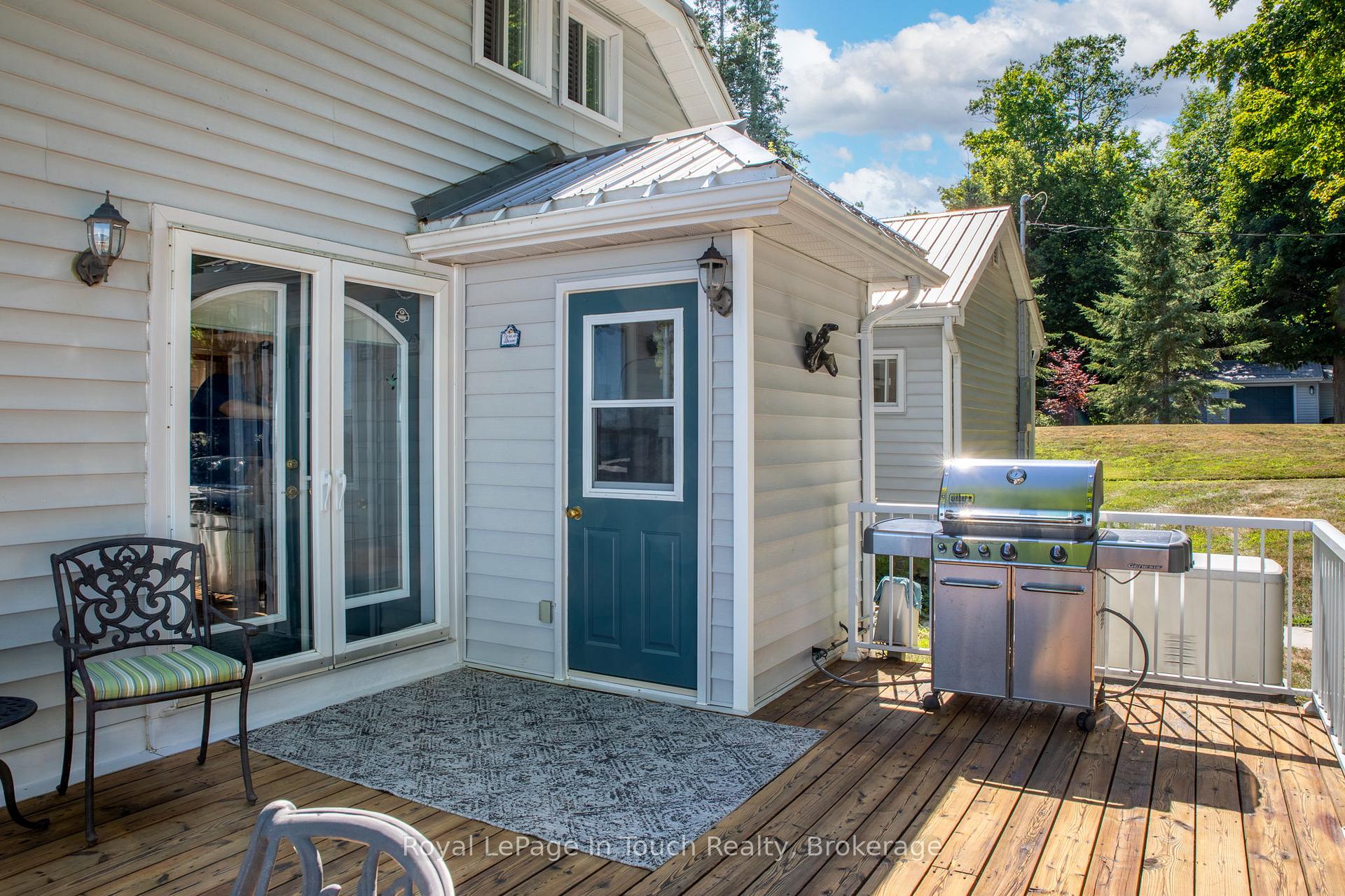 Photo 2 of 1443 Champlain Road, Tiny, Rural Tiny — HOMEH