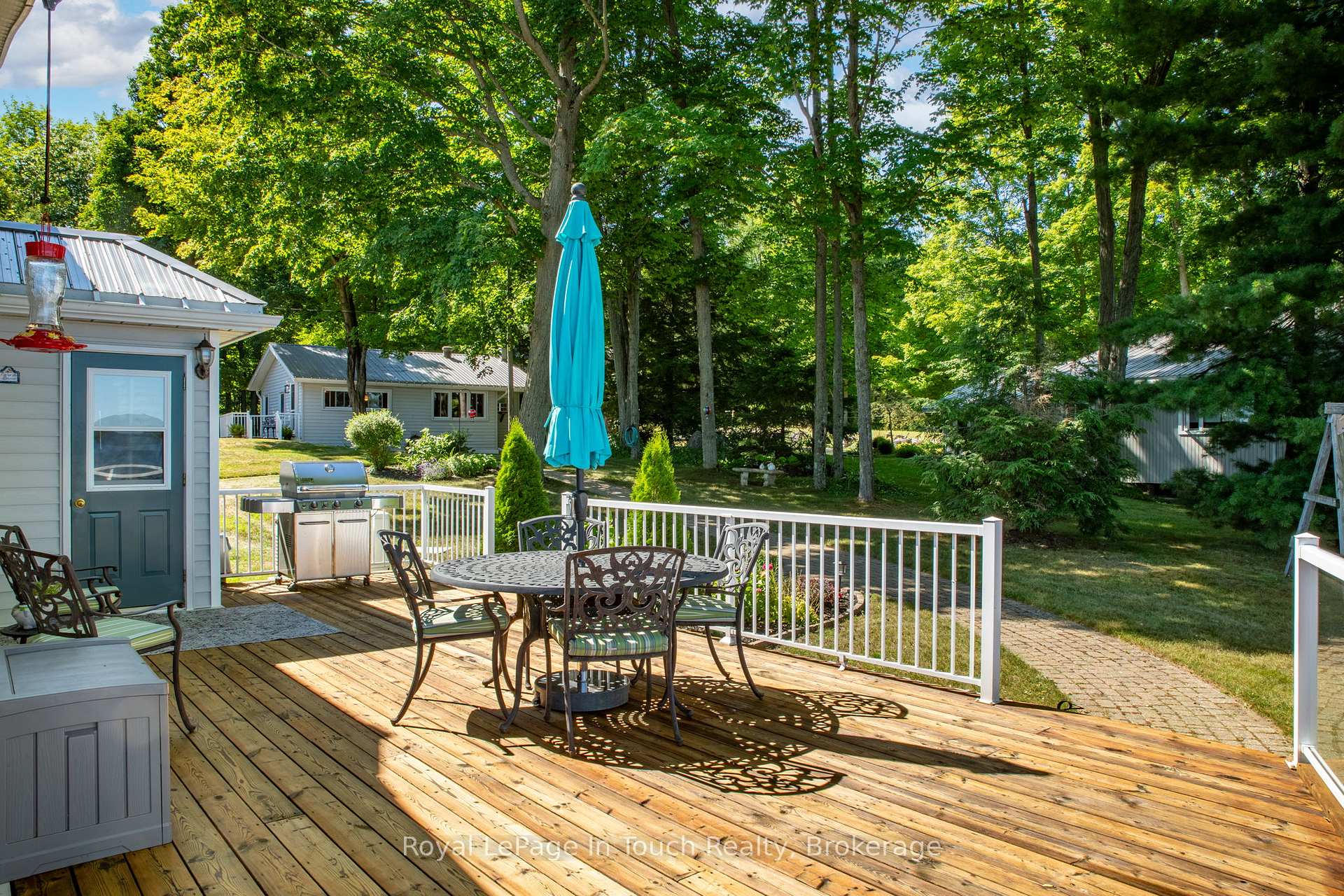 Photo 4 of 1443 Champlain Road, Tiny, Rural Tiny — HOMEH