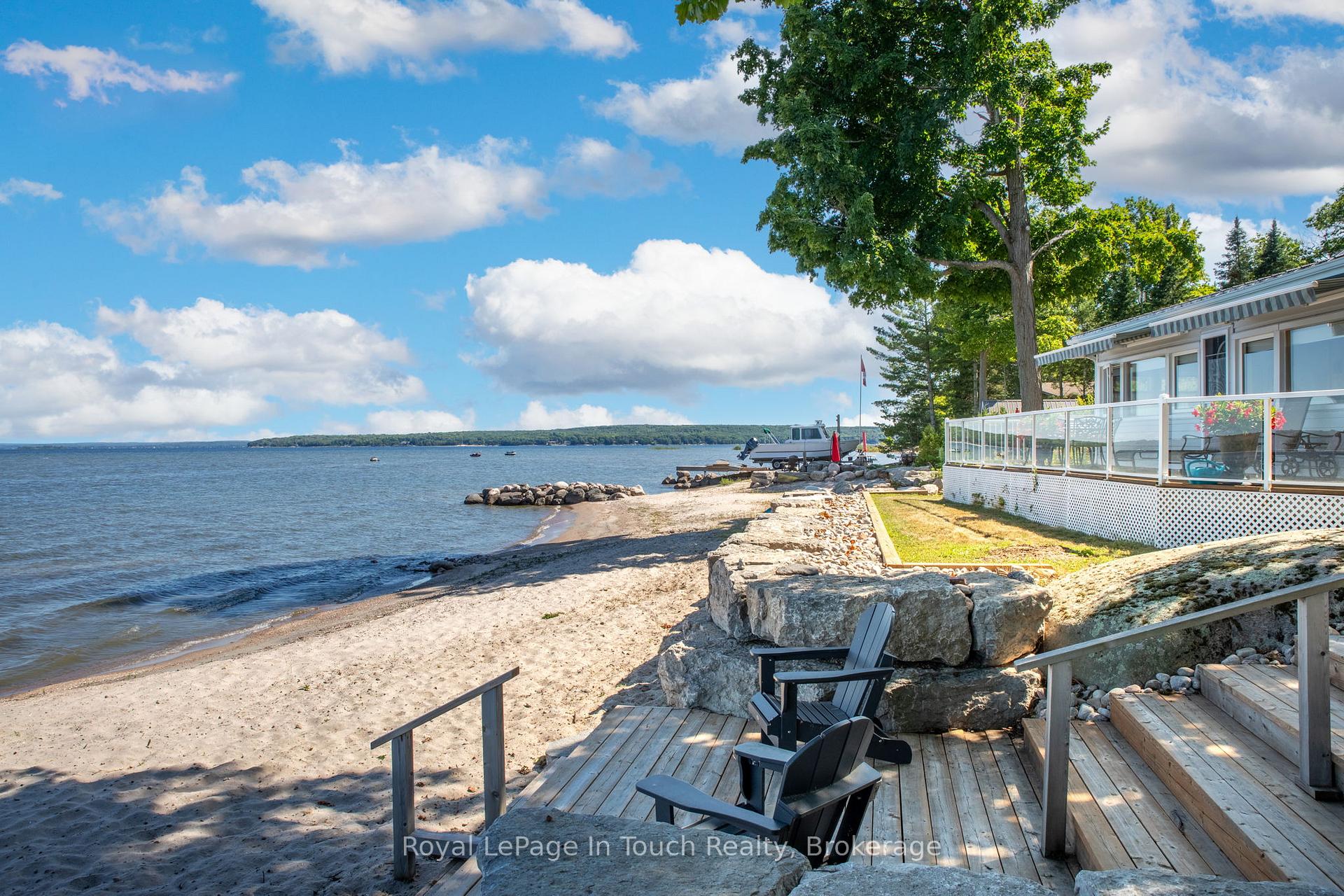 Photo 8 of 1443 Champlain Road, Tiny, Rural Tiny — HOMEH
