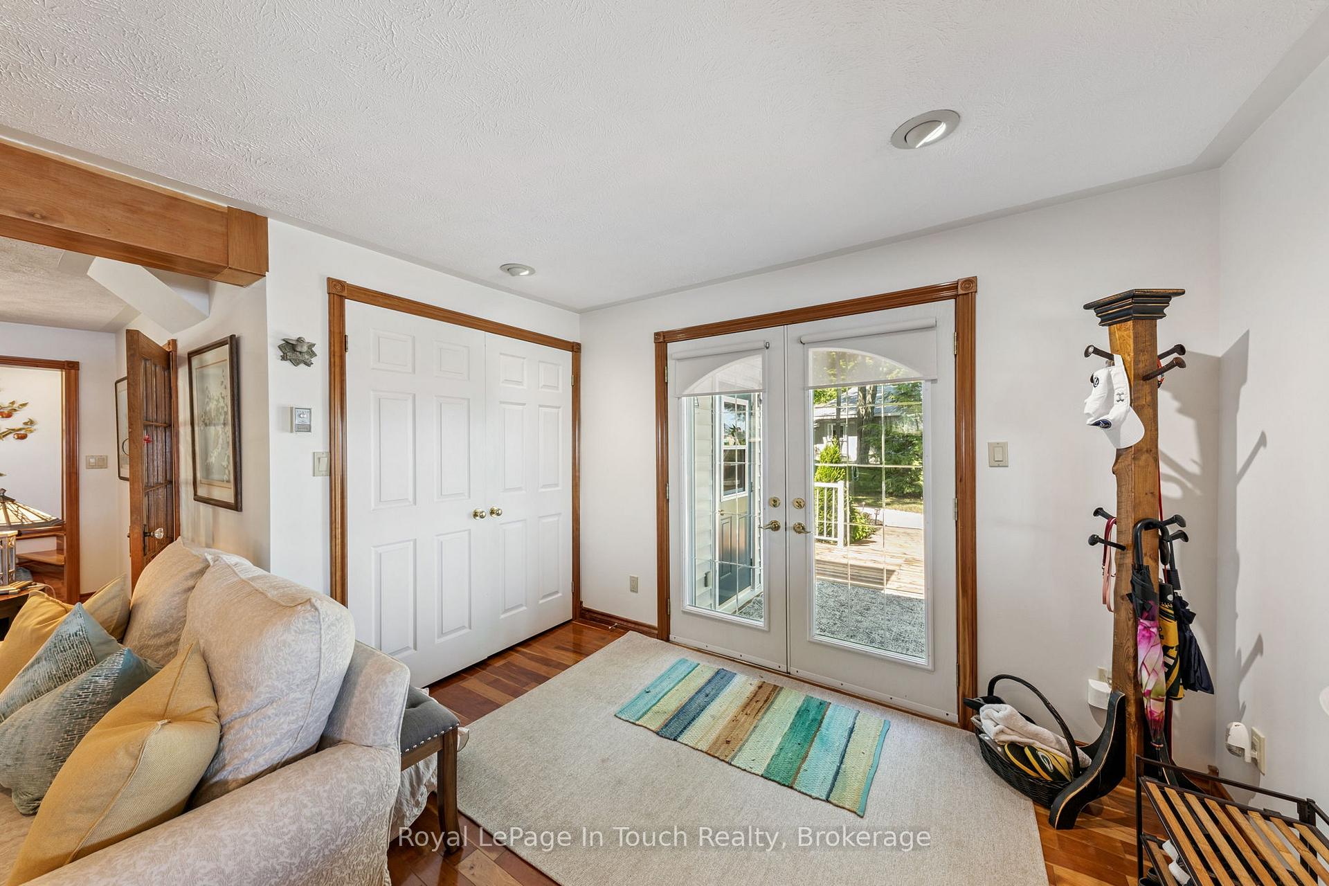 Photo 17 of 1443 Champlain Road, Tiny, Rural Tiny — HOMEH