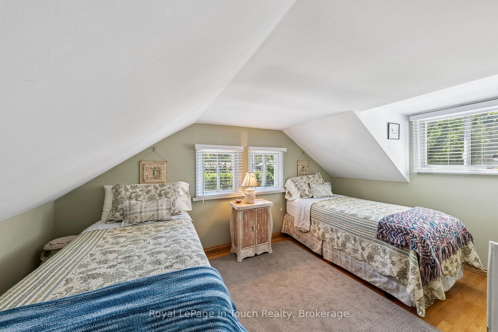 Photo 37 of 1443 Champlain Road, Tiny, Rural Tiny — HOMEH