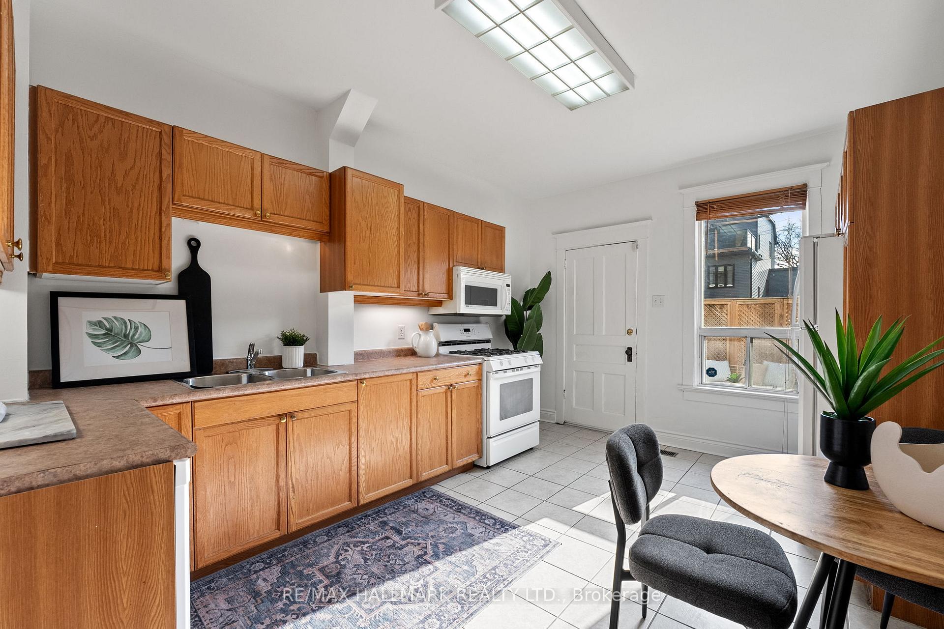 Photo 8 of 52 Empire Avenue, Toronto, South Riverdale — HOMEH