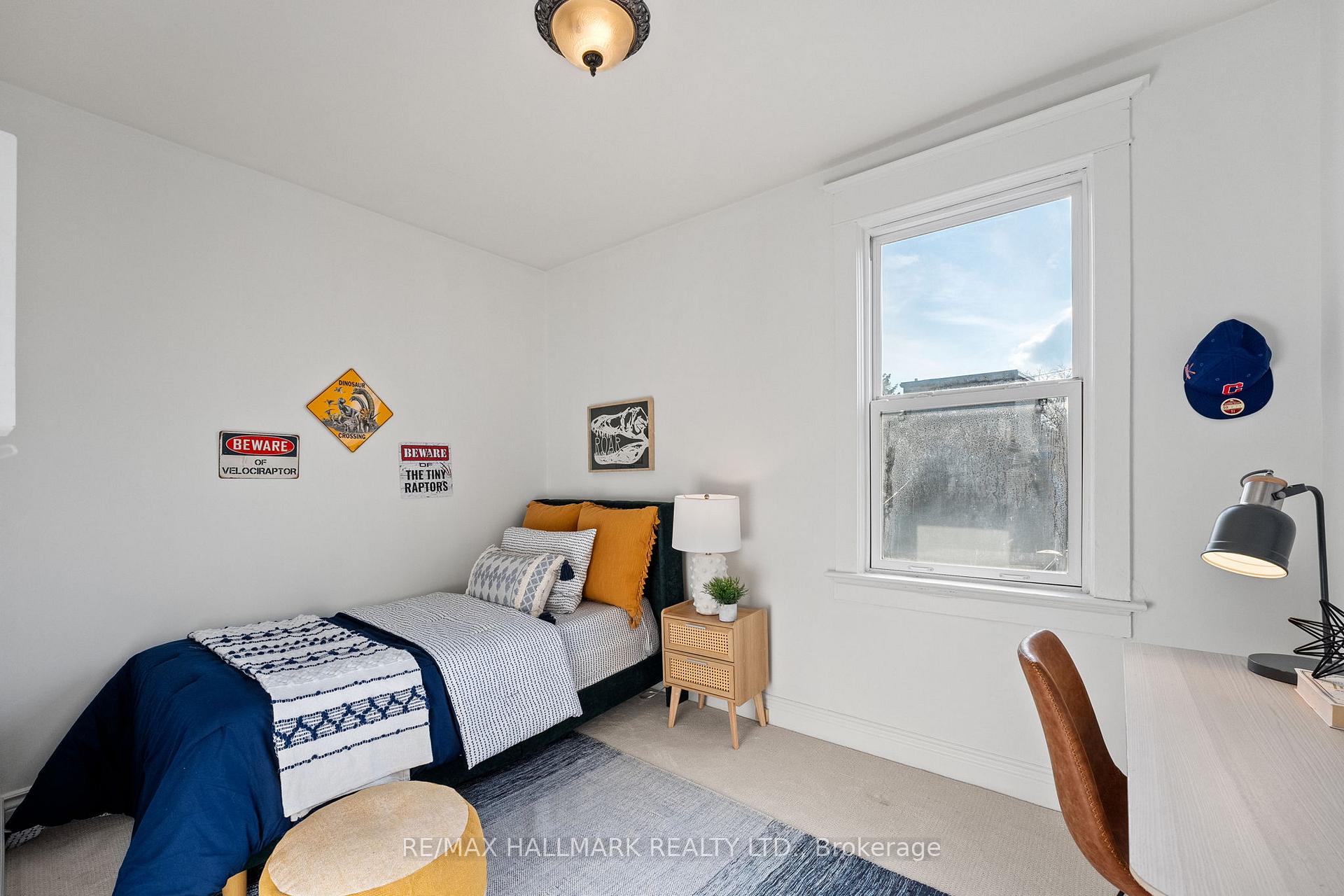 Photo 21 of 52 Empire Avenue, Toronto, South Riverdale — HOMEH