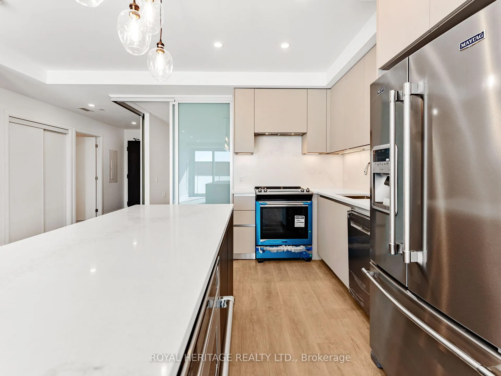Photo 3 of Unit 201, 195 Hunter Street E, Peterborough, Ashburnham Ward 4 — HOMEH