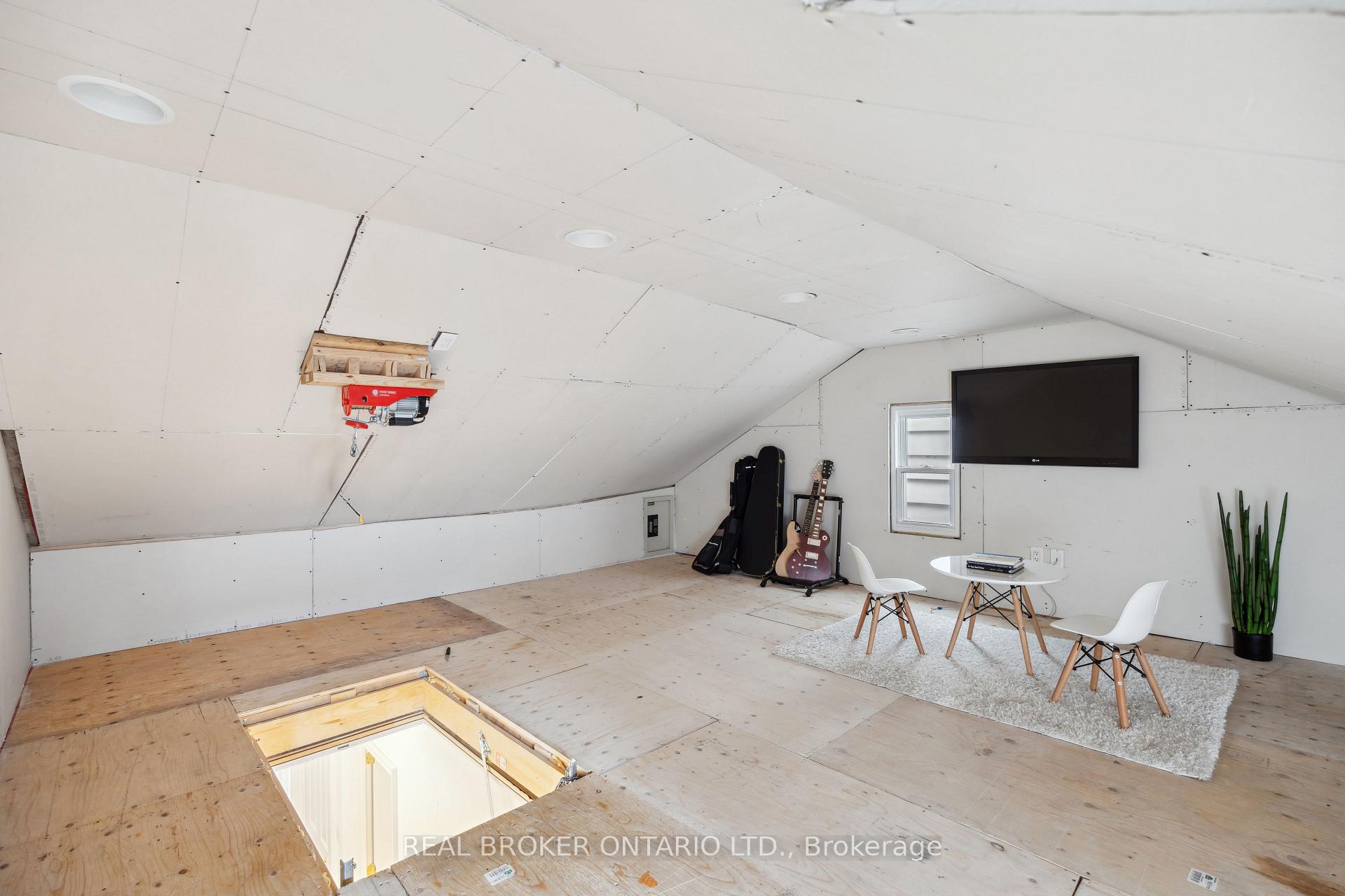 Photo 21 of 404 Jones Avenue, Toronto, Blake-Jones — HOMEH
