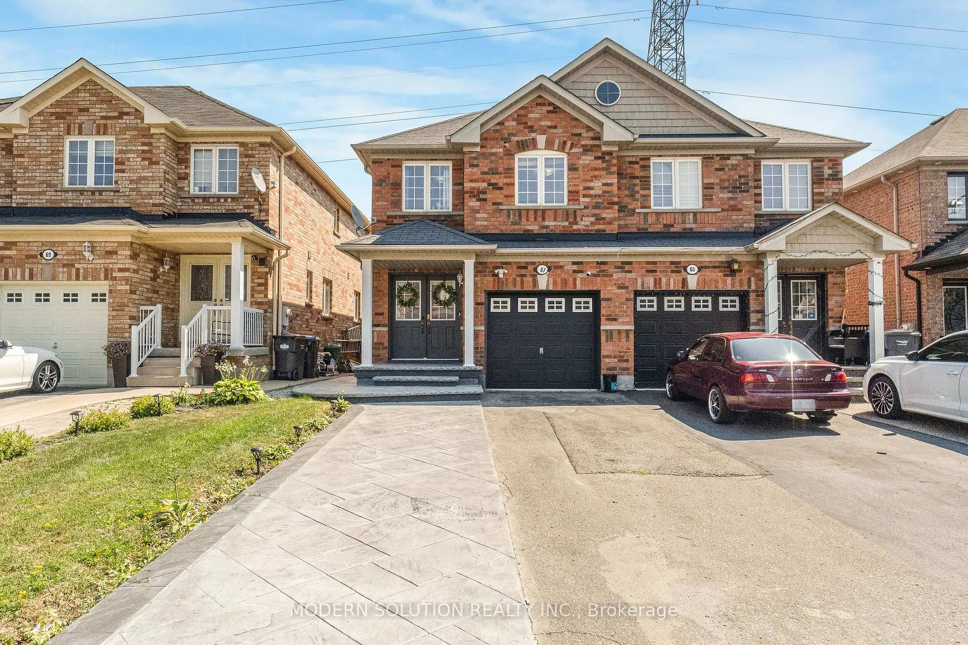 Front of 67 Roundstone Drive