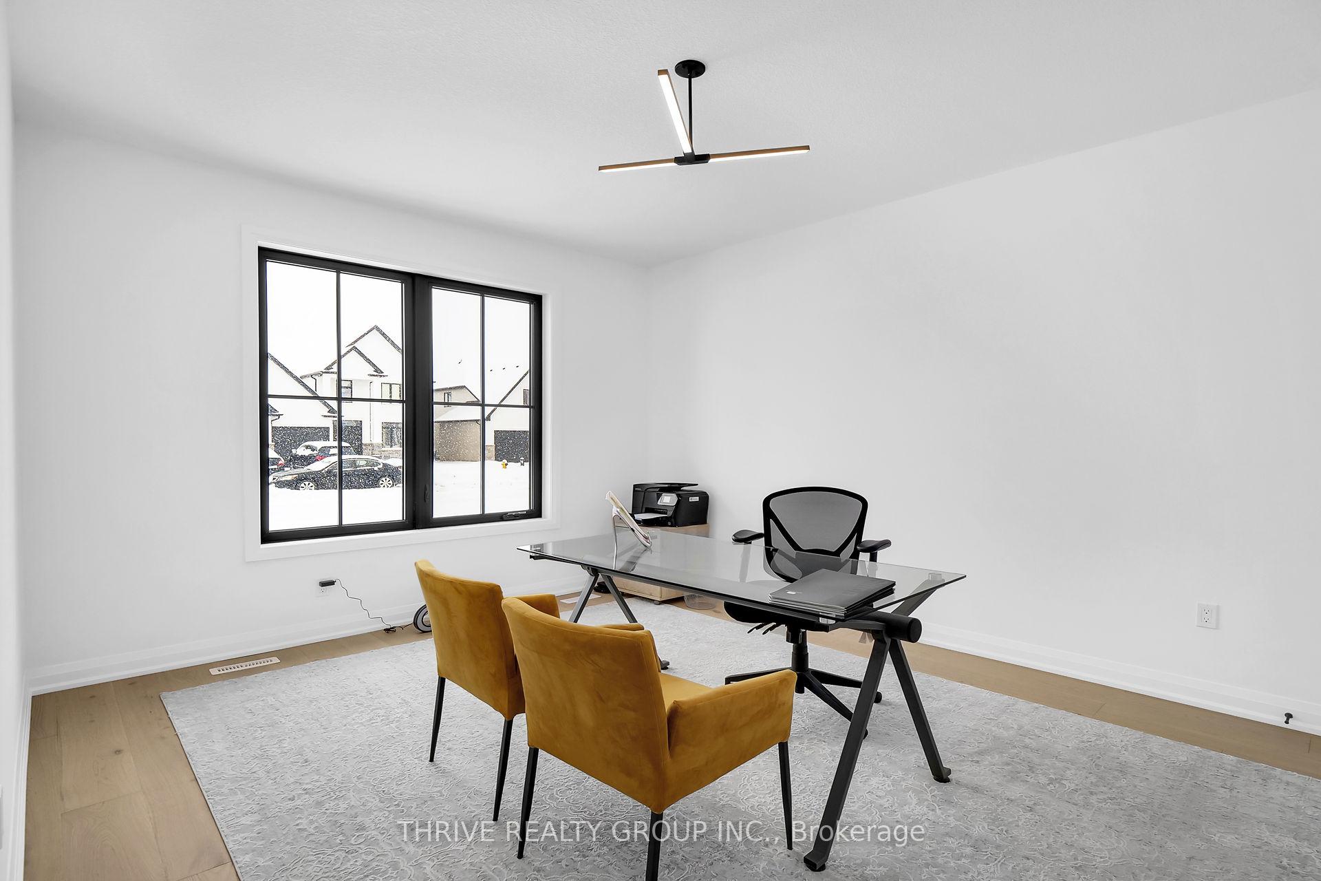 Photo 5 of 14 Aspen Circle, Thames Centre, Rural Thames Centre — HOMEH
