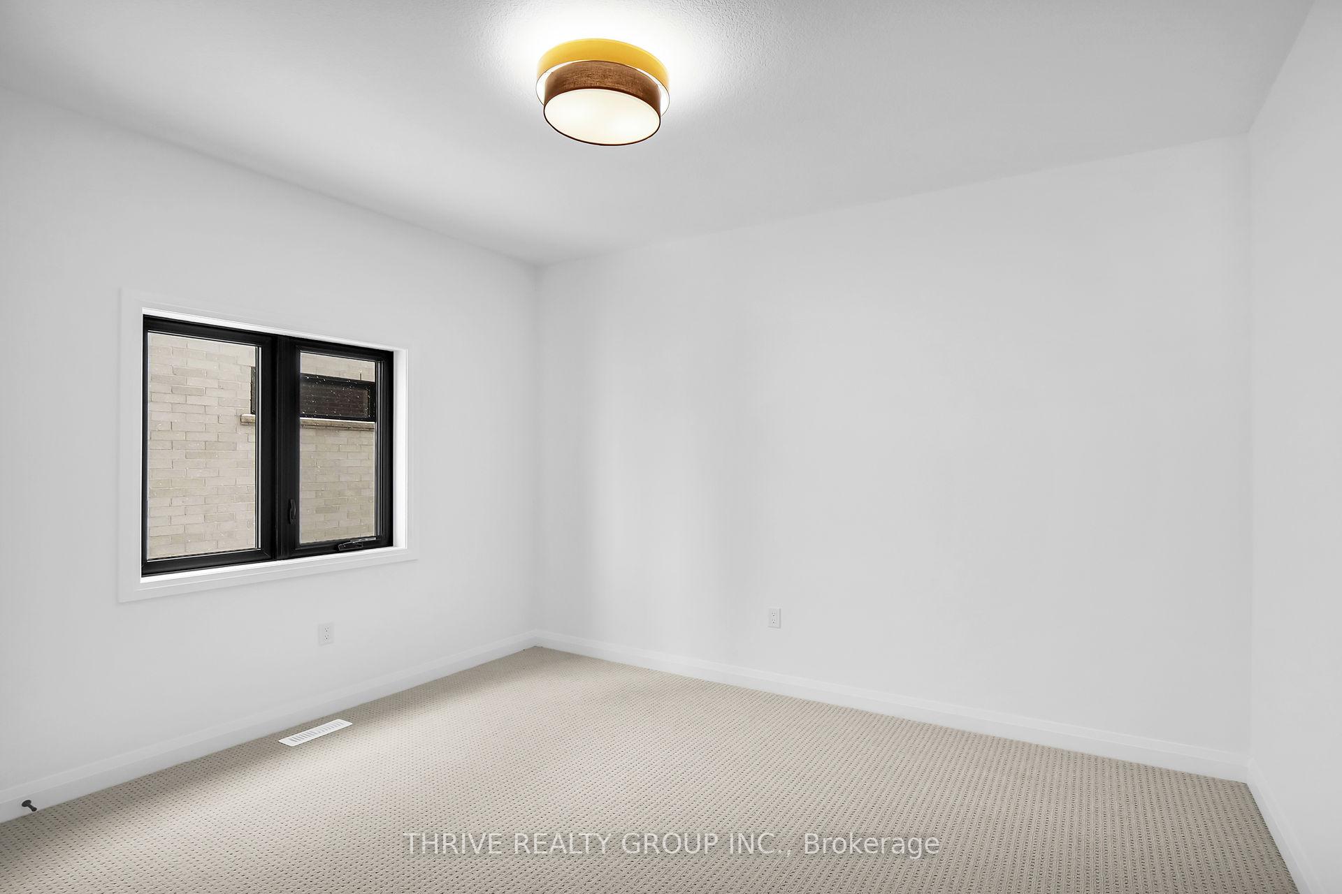 Photo 21 of 14 Aspen Circle, Thames Centre, Rural Thames Centre — HOMEH