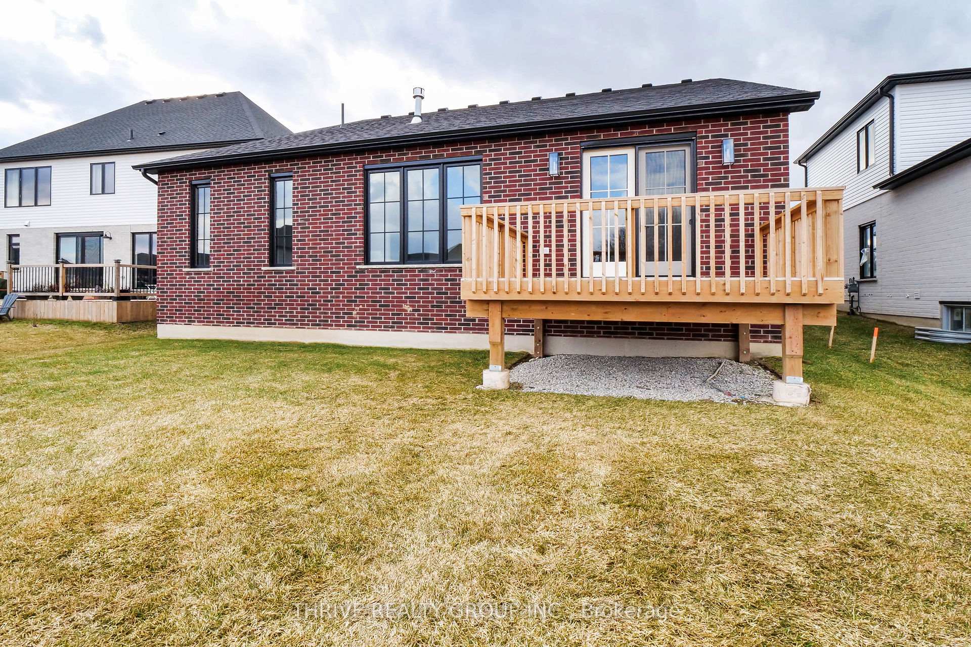 Photo 28 of 14 Aspen Circle, Thames Centre, Rural Thames Centre — HOMEH