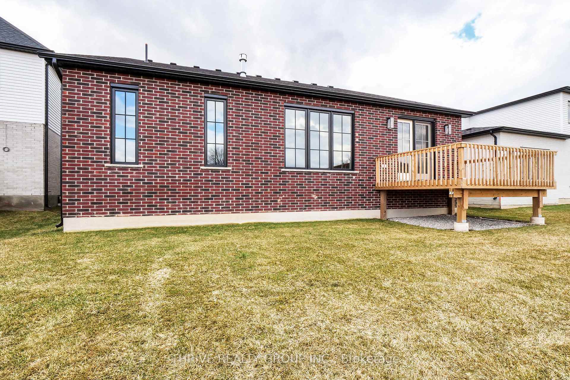 Photo 29 of 14 Aspen Circle, Thames Centre, Rural Thames Centre — HOMEH