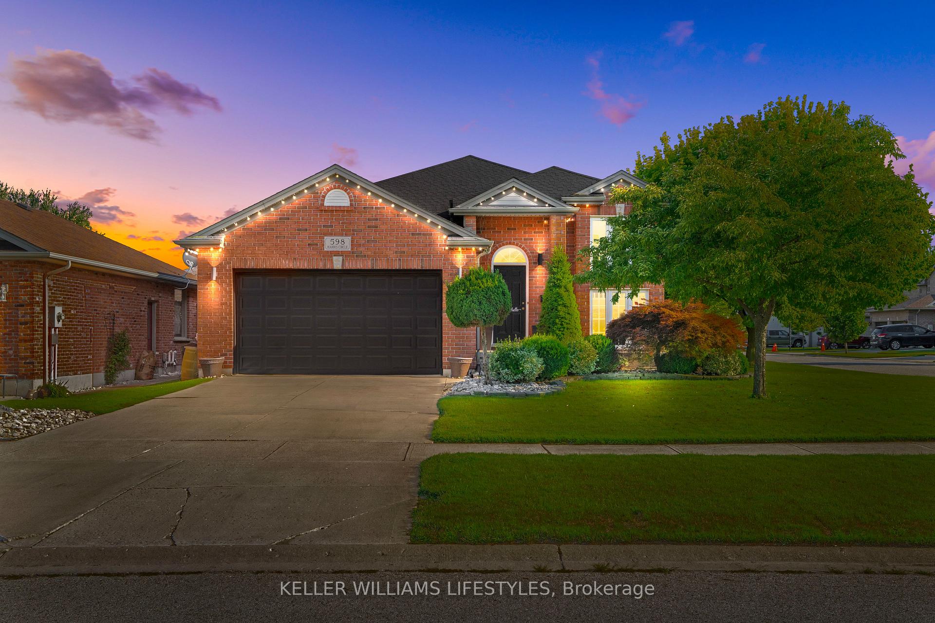 Front of 598 Harris Circle