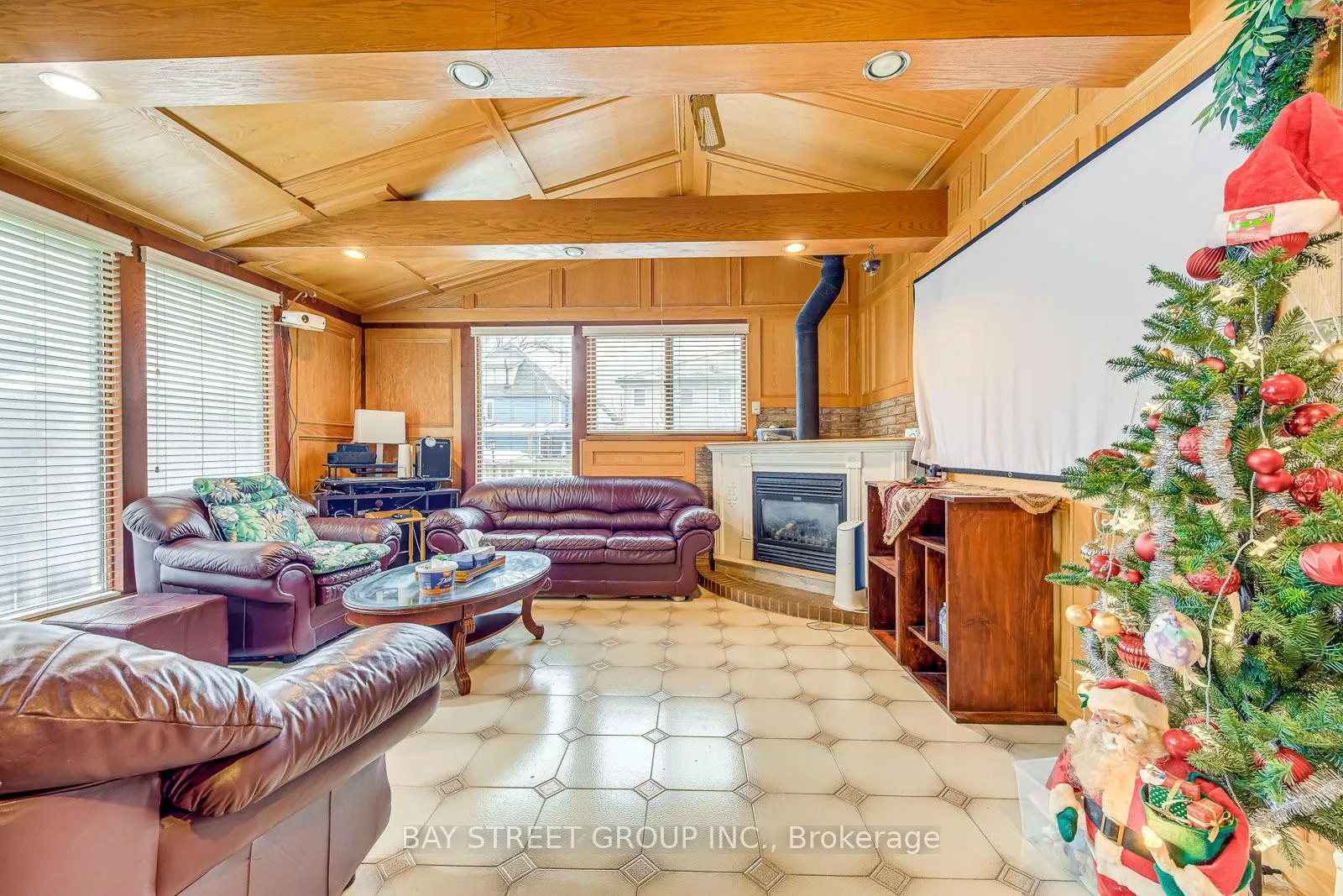Photo 9 of 162 Prospect Street S, Hamilton, Blakeley — HOMEH