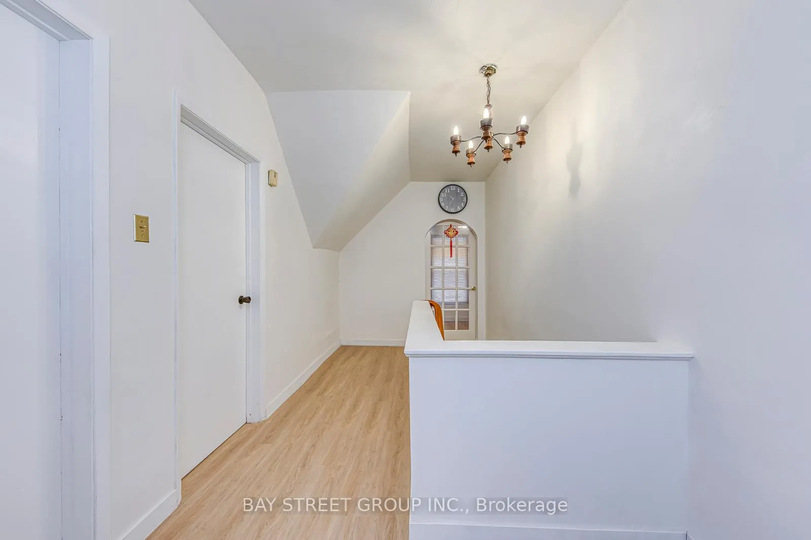 Photo 17 of 162 Prospect Street S, Hamilton, Blakeley — HOMEH