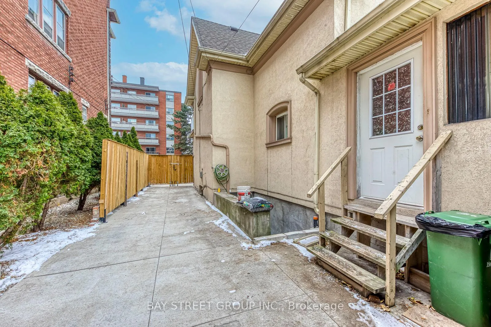 Photo 34 of 162 Prospect Street S, Hamilton, Blakeley — HOMEH