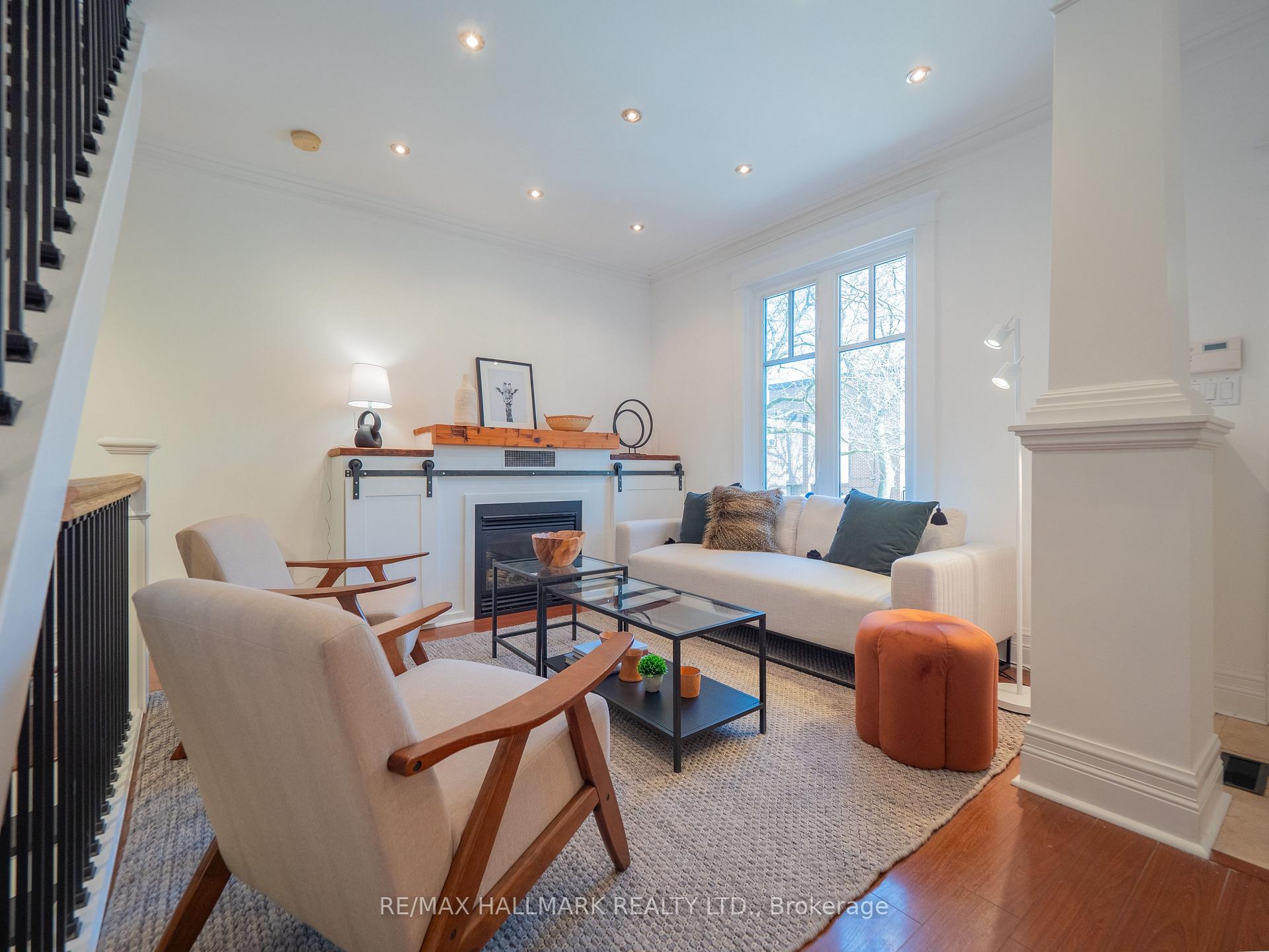 Photo 4 of 338 Bain Avenue, Toronto, Blake-Jones — HOMEH