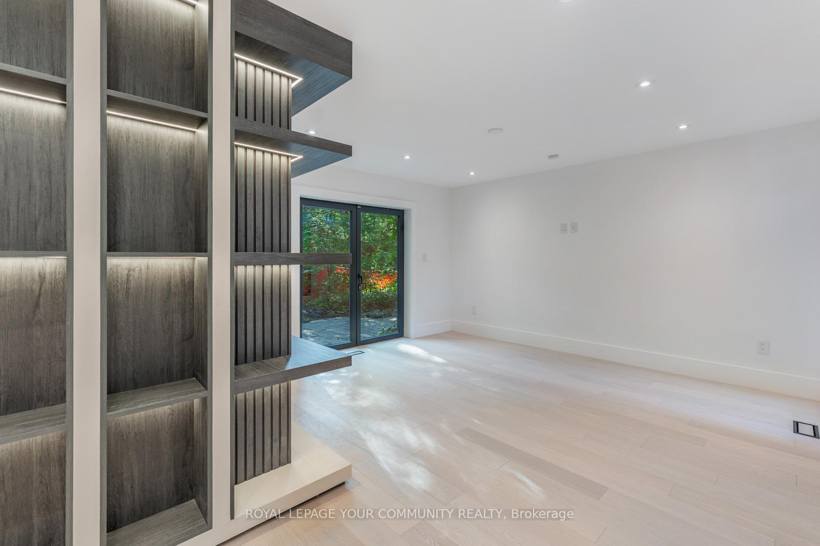 Photo 21 of 37 Kimbark Boulevard, Toronto, Lawrence Park South — HOMEH