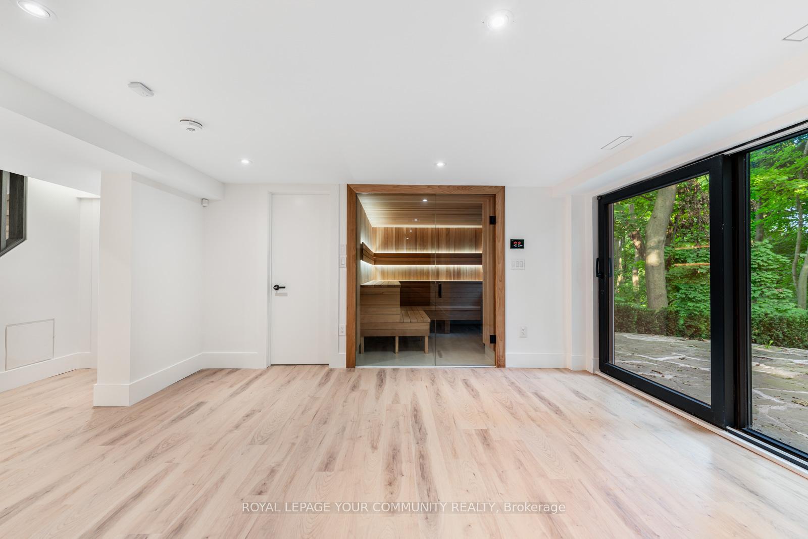 Photo 31 of 37 Kimbark Boulevard, Toronto, Lawrence Park South — HOMEH