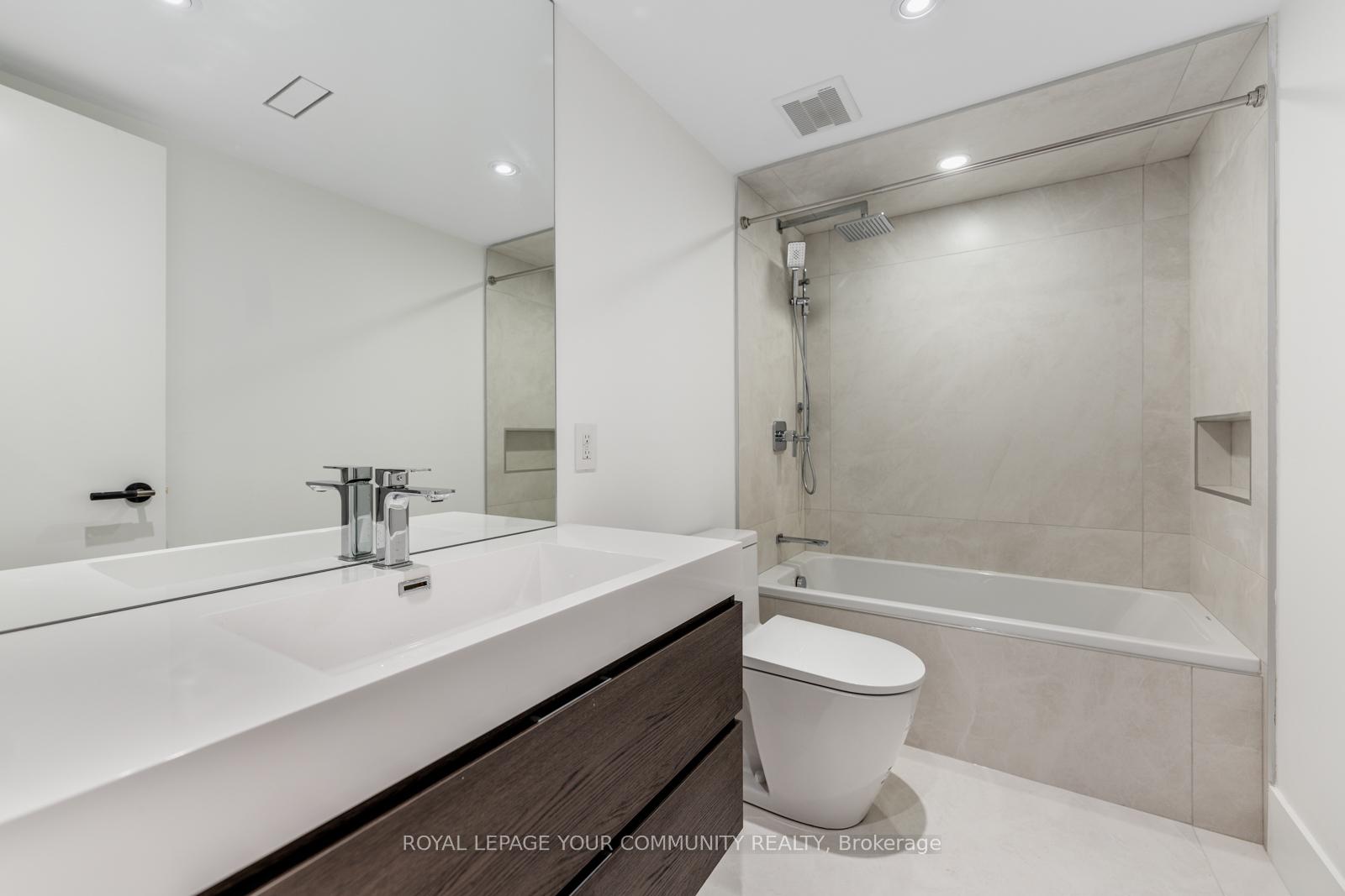 Photo 33 of 37 Kimbark Boulevard, Toronto, Lawrence Park South — HOMEH