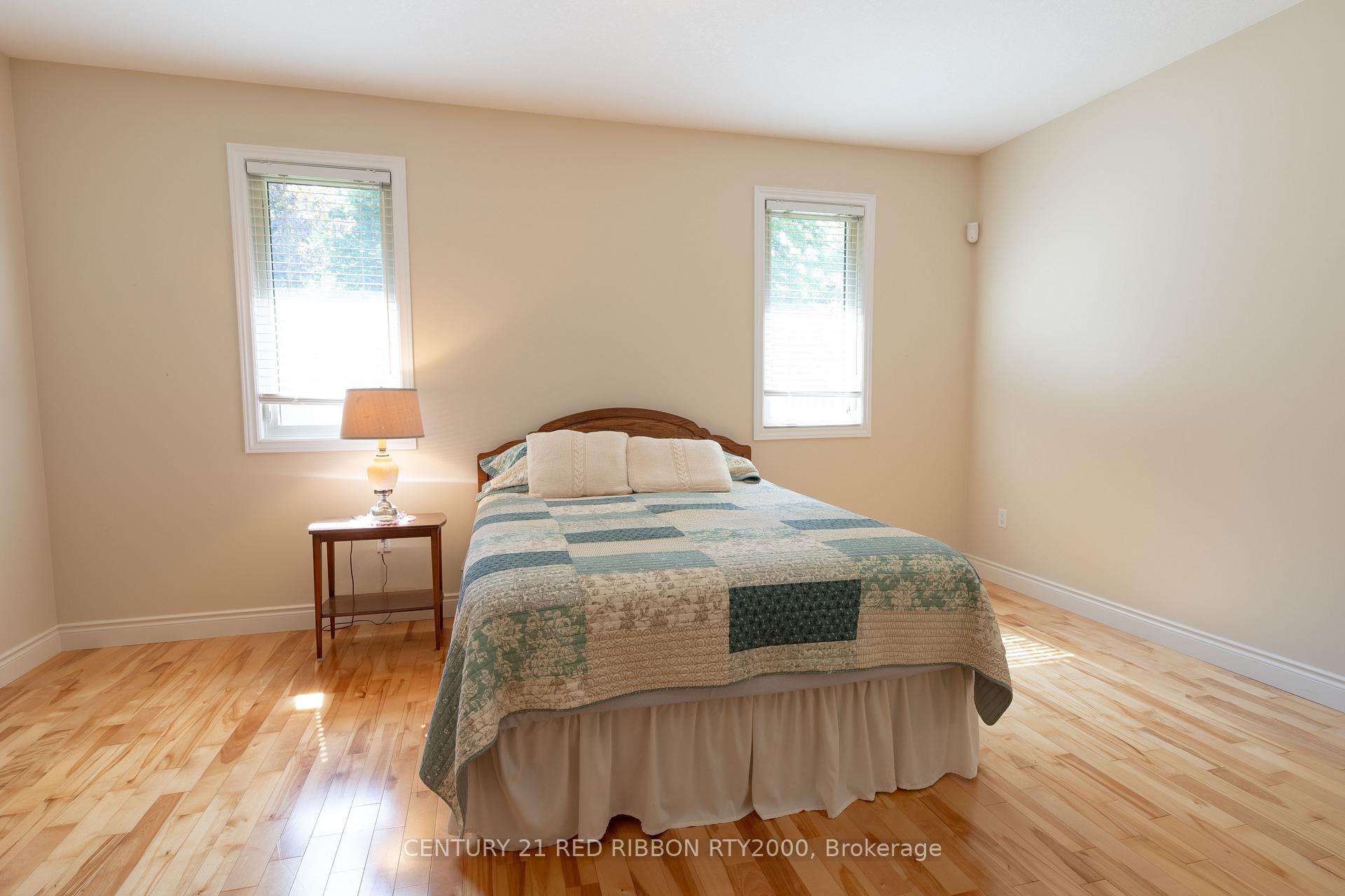 Photo 17 of 258 Deruiter Drive, Strathroy-Caradoc, NE — HOMEH