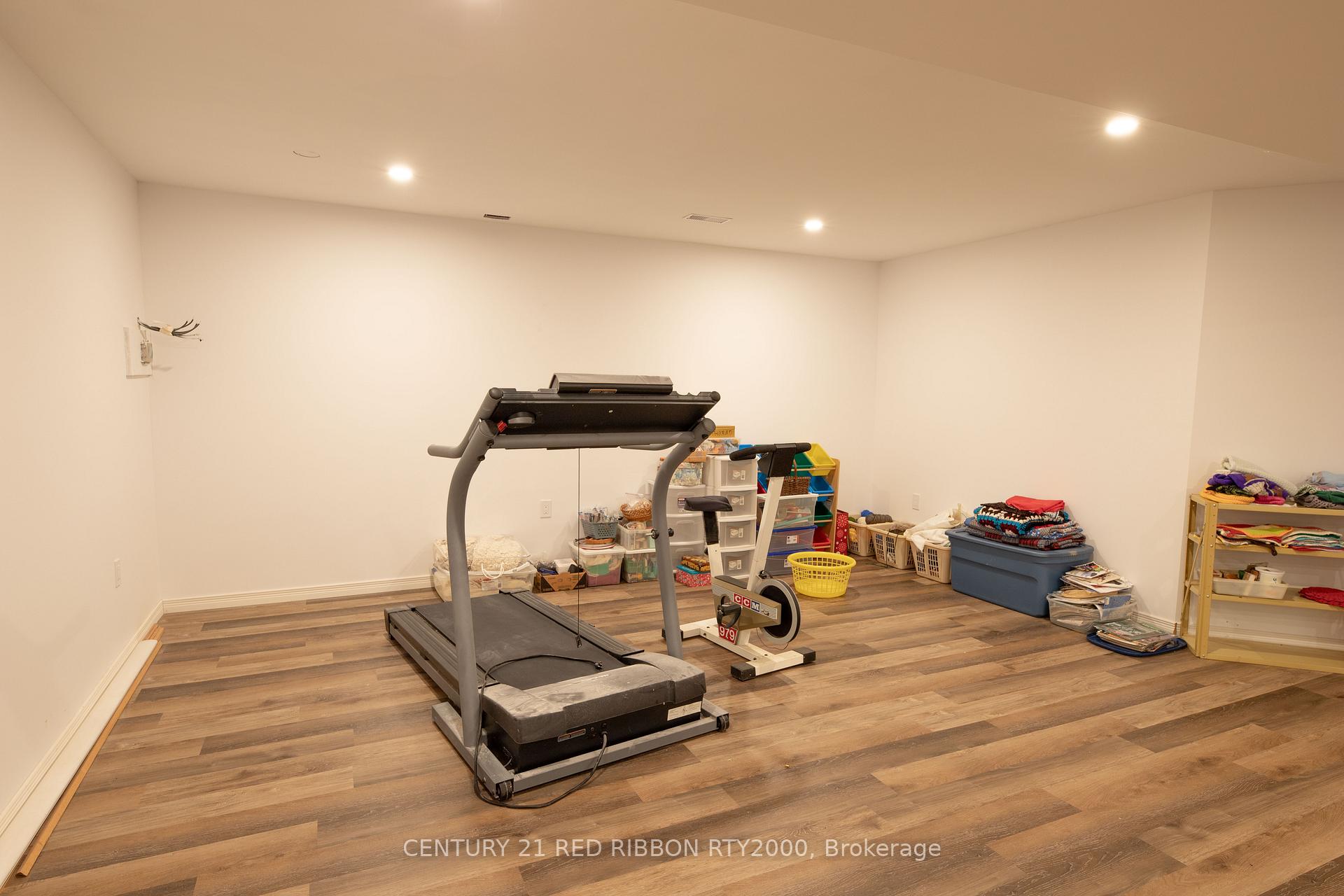 Photo 30 of 258 Deruiter Drive, Strathroy-Caradoc, NE — HOMEH