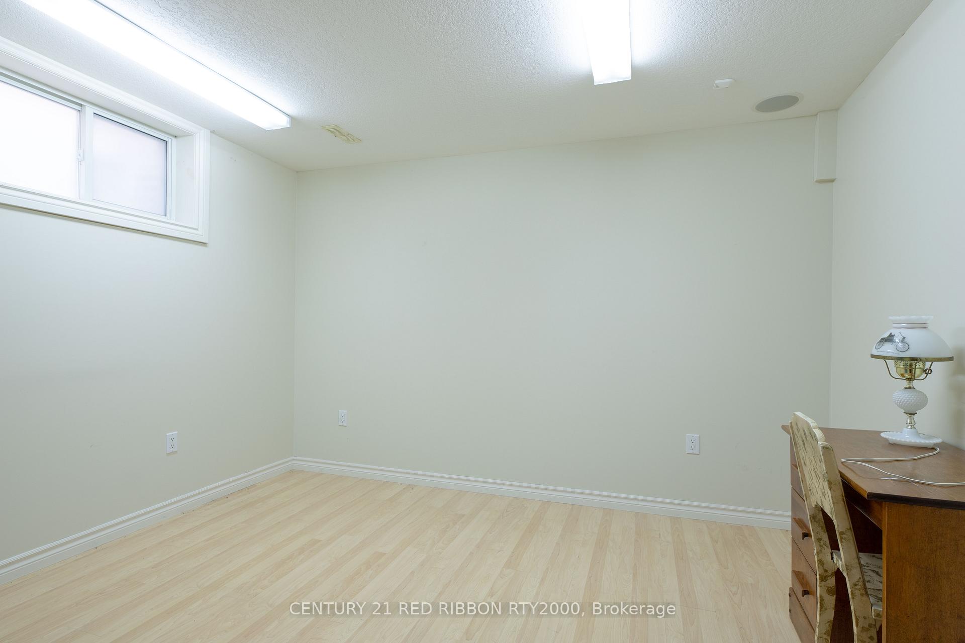 Photo 34 of 258 Deruiter Drive, Strathroy-Caradoc, NE — HOMEH