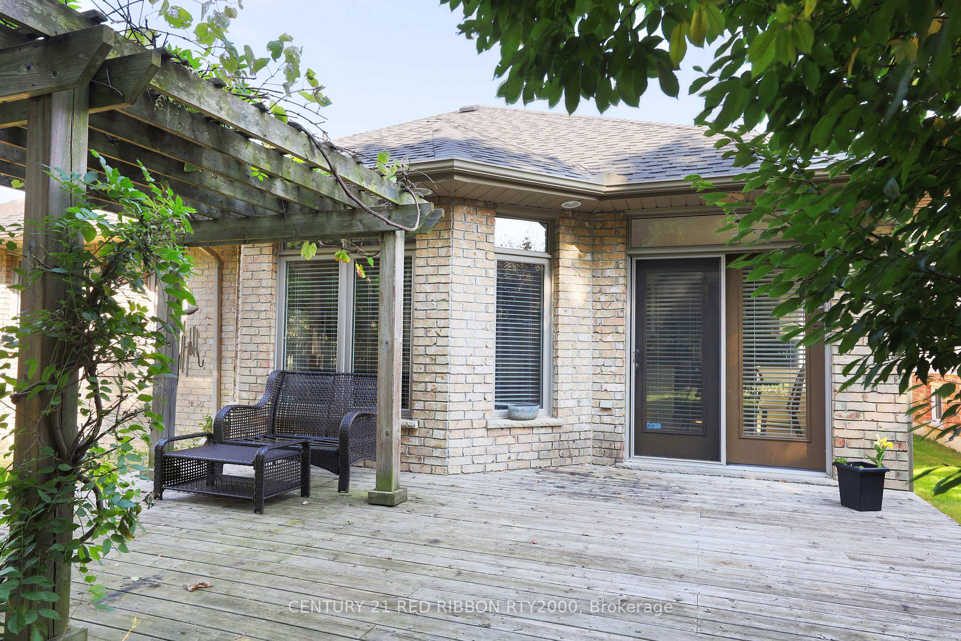 Photo 39 of 258 Deruiter Drive, Strathroy-Caradoc, NE — HOMEH