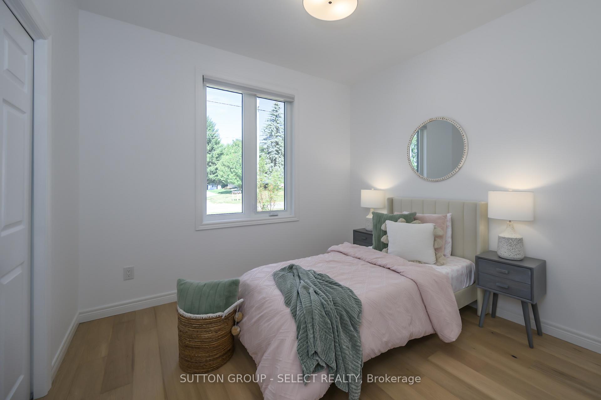 Photo 23 of 8663 Parkhouse Drive, Strathroy-Caradoc, Mount Brydges — HOMEH