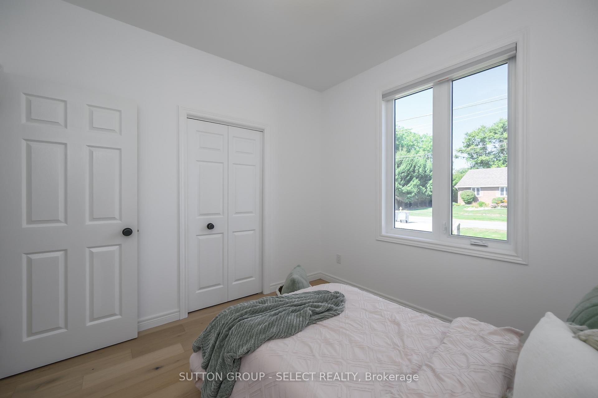 Photo 24 of 8663 Parkhouse Drive, Strathroy-Caradoc, Mount Brydges — HOMEH