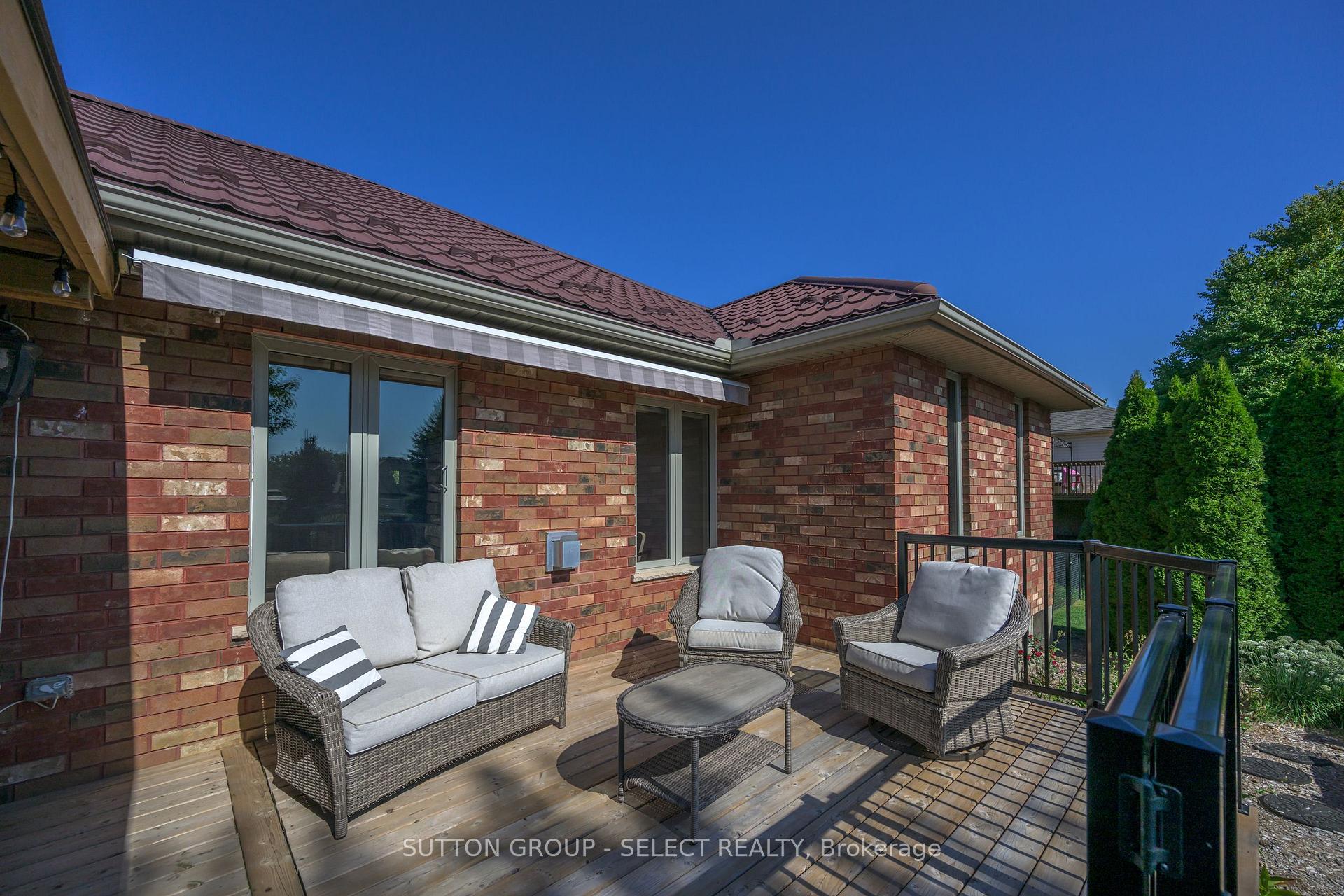 Photo 30 of 8663 Parkhouse Drive, Strathroy-Caradoc, Mount Brydges — HOMEH