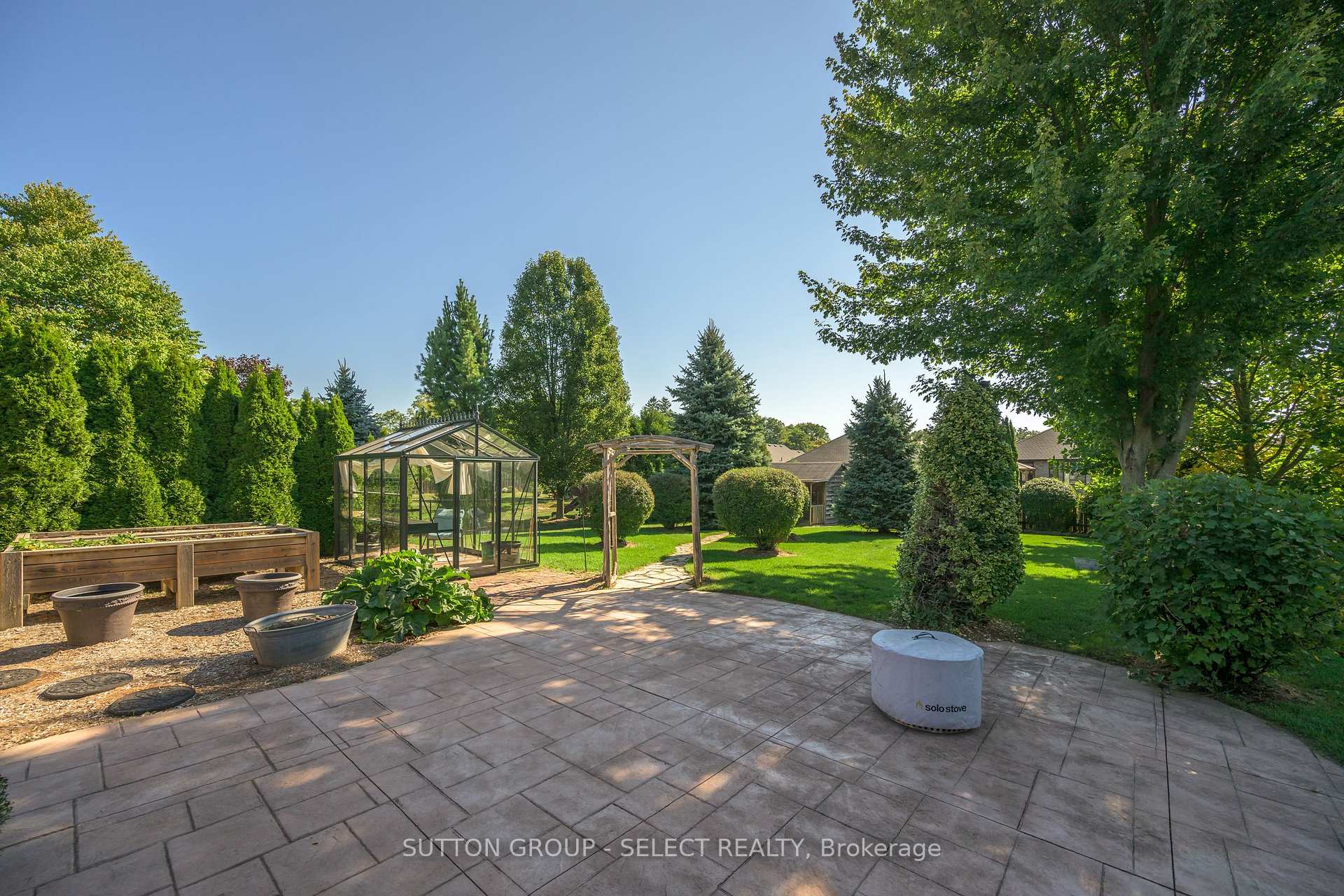 Photo 34 of 8663 Parkhouse Drive, Strathroy-Caradoc, Mount Brydges — HOMEH