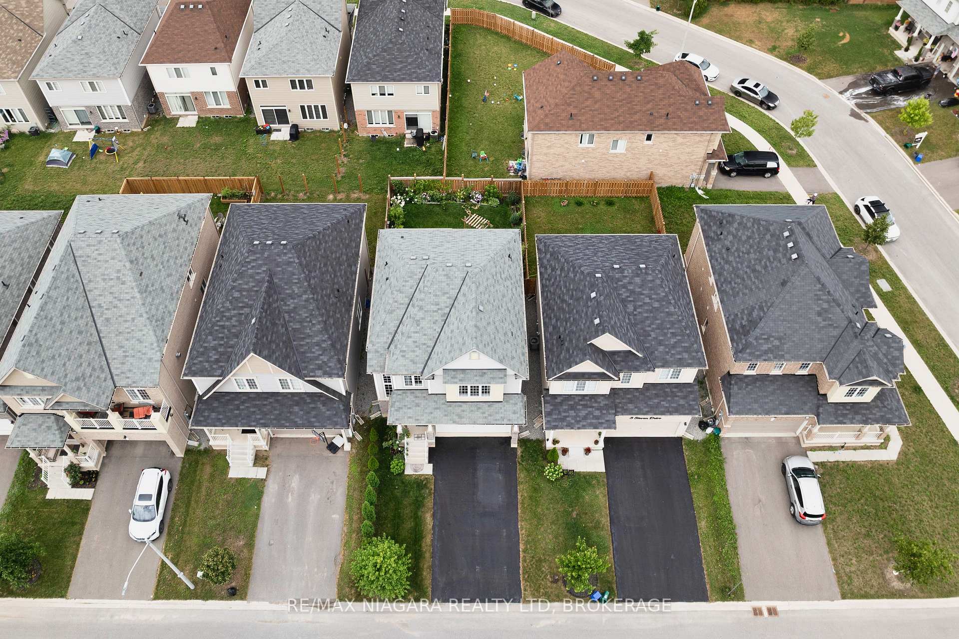 Photo 5 of 5 Steven Drive, Thorold, Hurricane/Merrittville — HOMEH