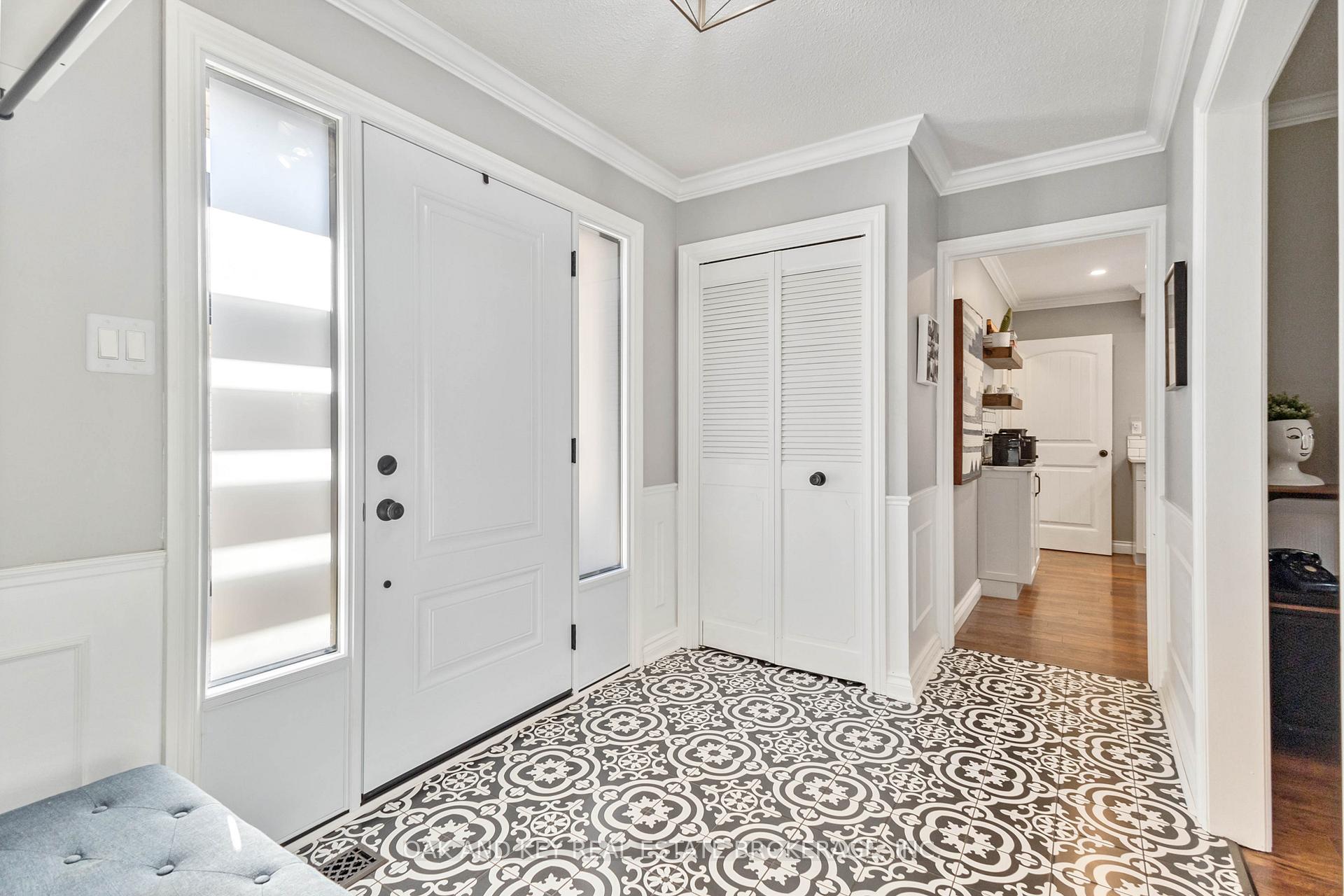 Photo 6 of 146 Byron Avenue, Thames Centre, Dorchester — HOMEH