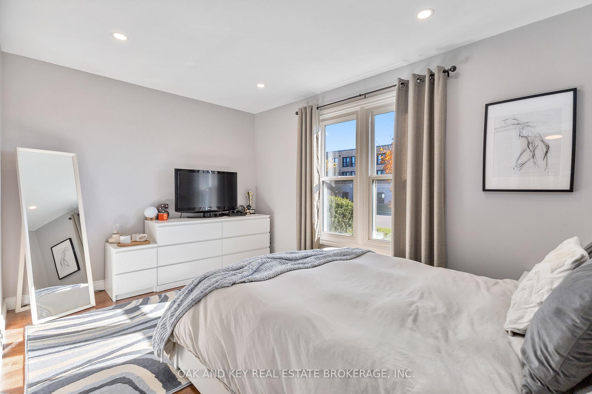 Photo 22 of 146 Byron Avenue, Thames Centre, Dorchester — HOMEH