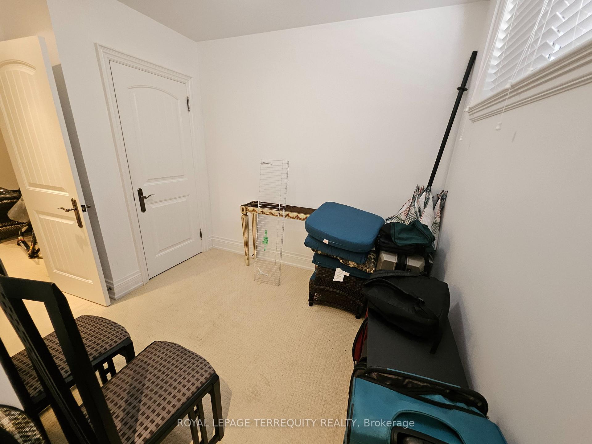 Photo 17 of 148 Viewmount Avenue, Toronto, Englemount-Lawrence — HOMEH