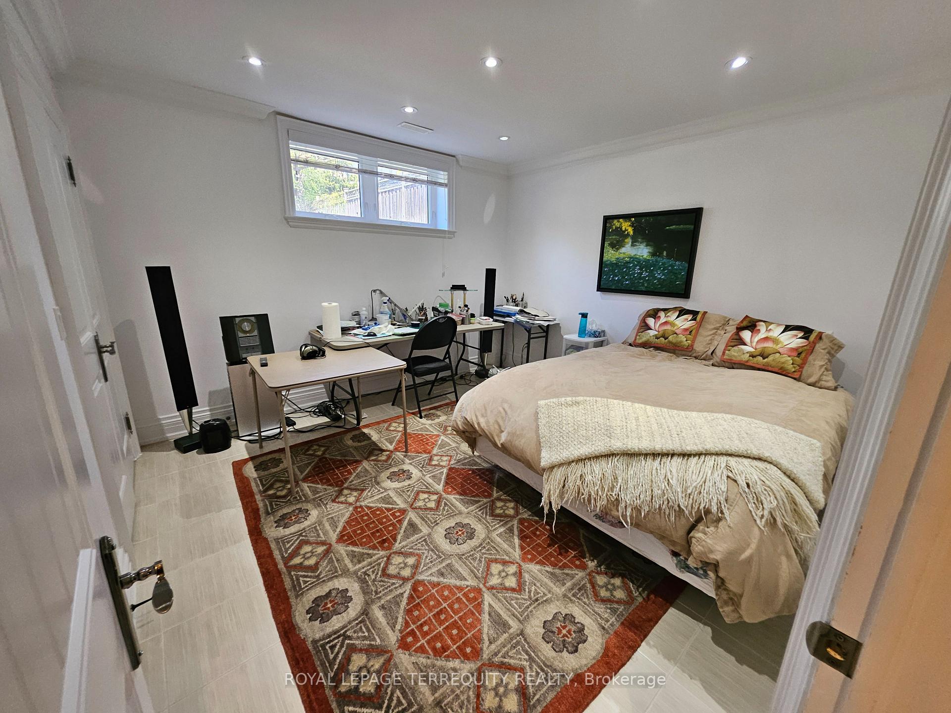 Photo 18 of 148 Viewmount Avenue, Toronto, Englemount-Lawrence — HOMEH